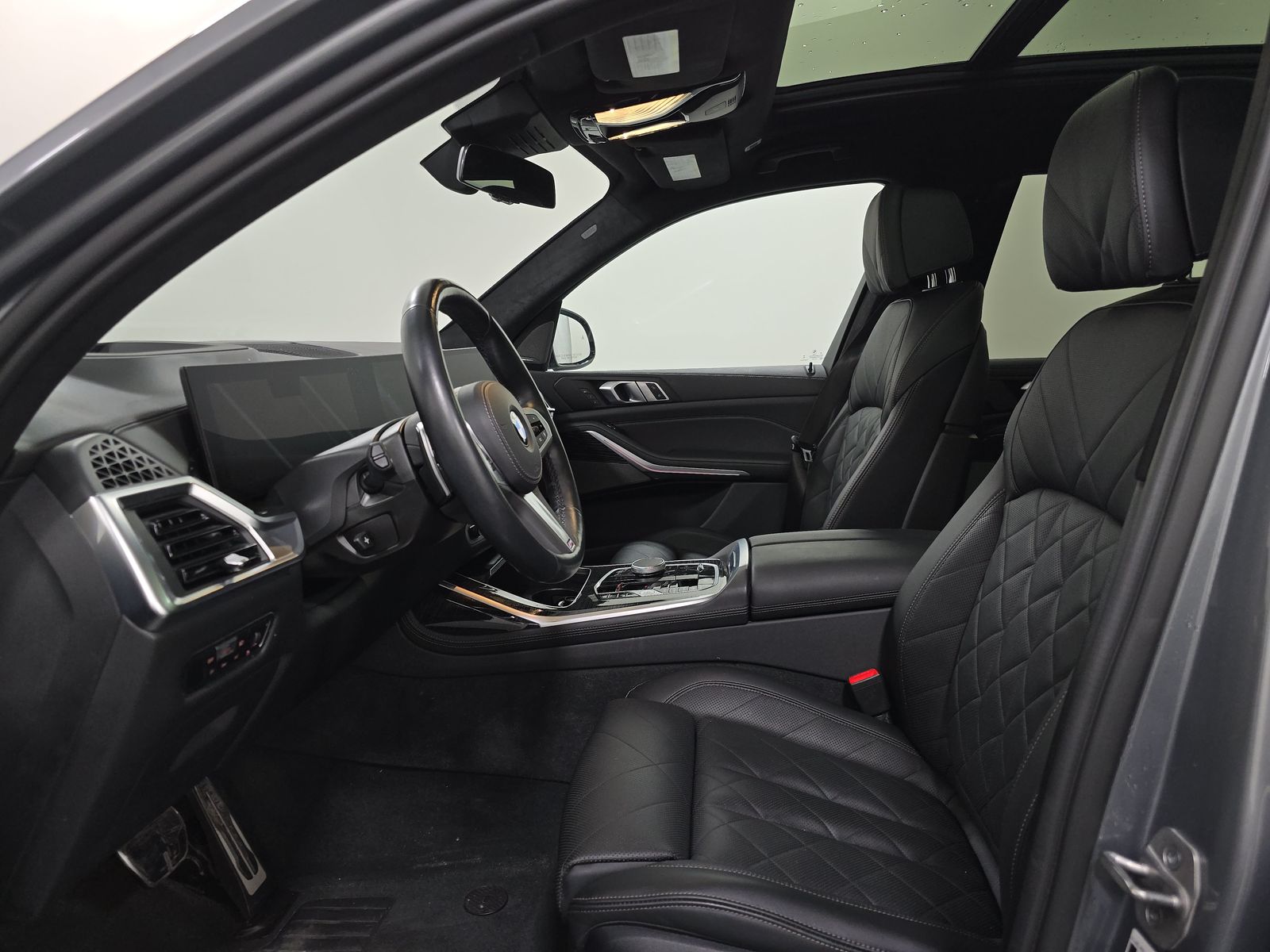 2023 BMW X7 xDrive40i AWD