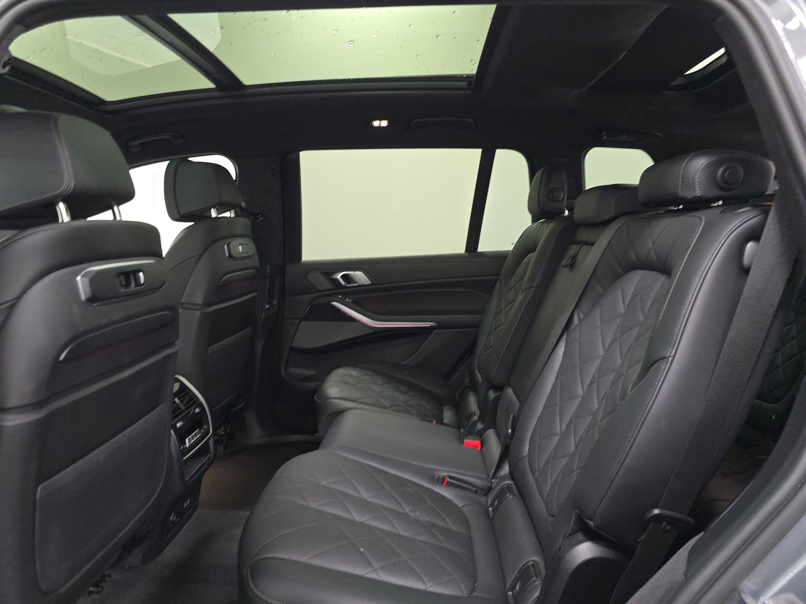 2023 BMW X7 xDrive40i AWD