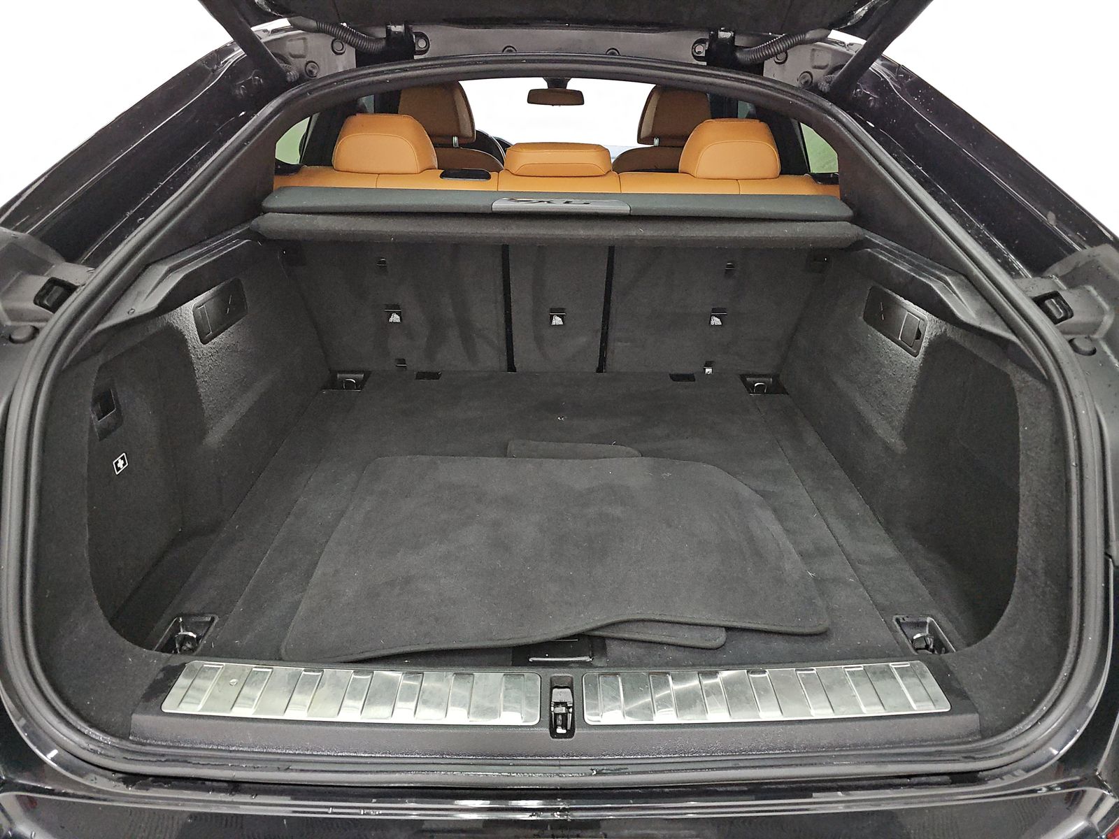 2023 BMW X6 xDrive40i AWD