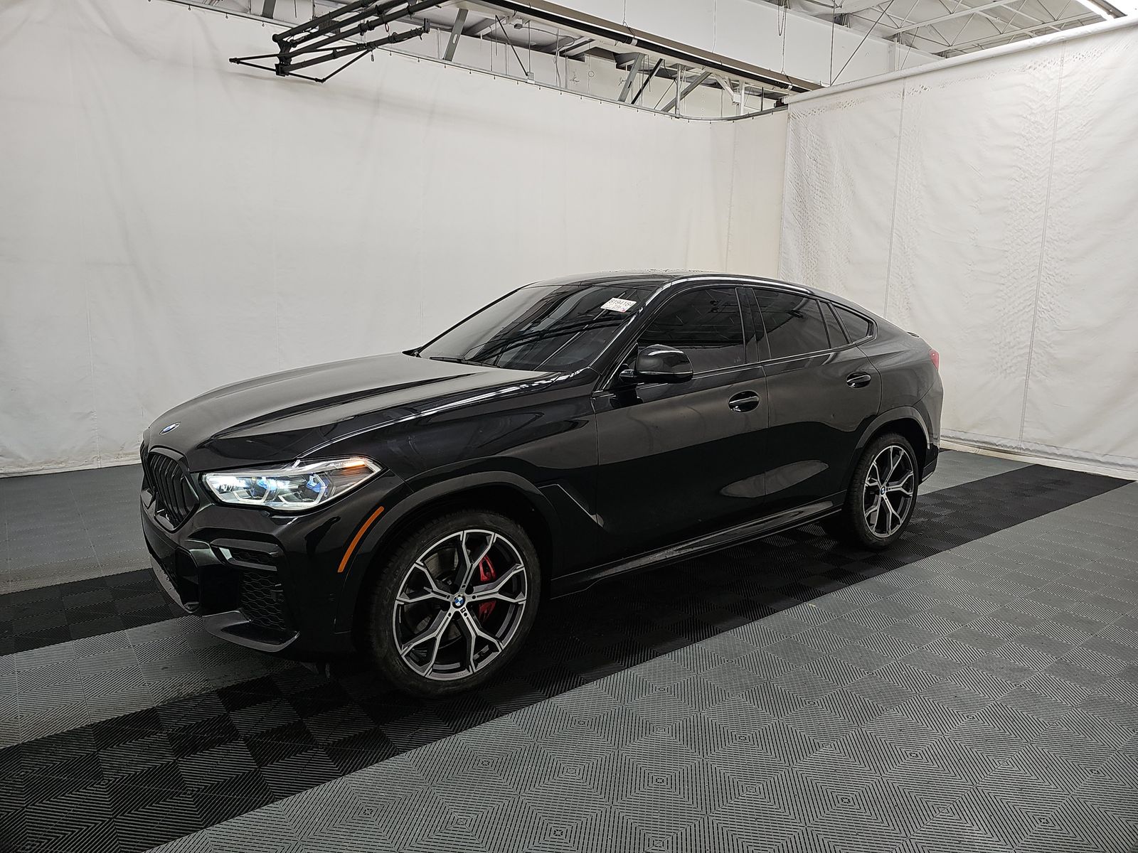 2023 BMW X6 xDrive40i AWD