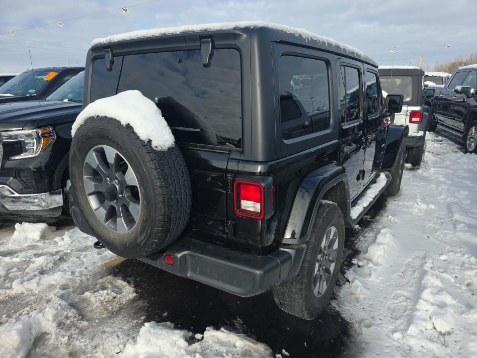 2022 Jeep Wrangler Unlimited Sahara AWD