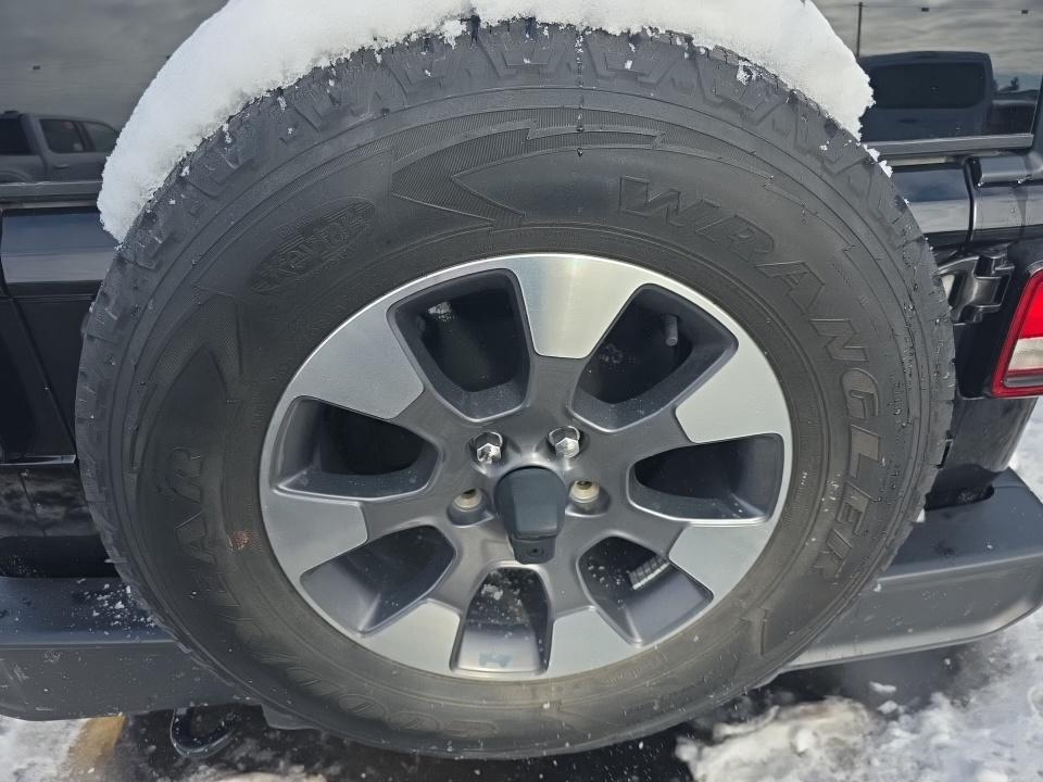 2022 Jeep Wrangler Unlimited Sahara AWD