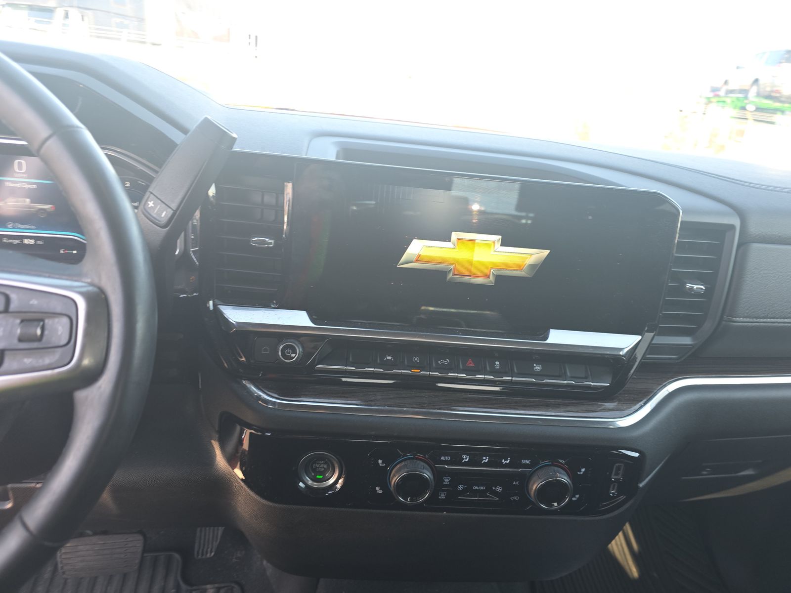 2023 Chevrolet Silverado 1500 LT AWD