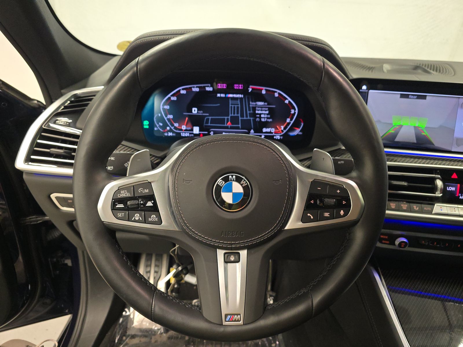 2023 BMW X6 M50i AWD