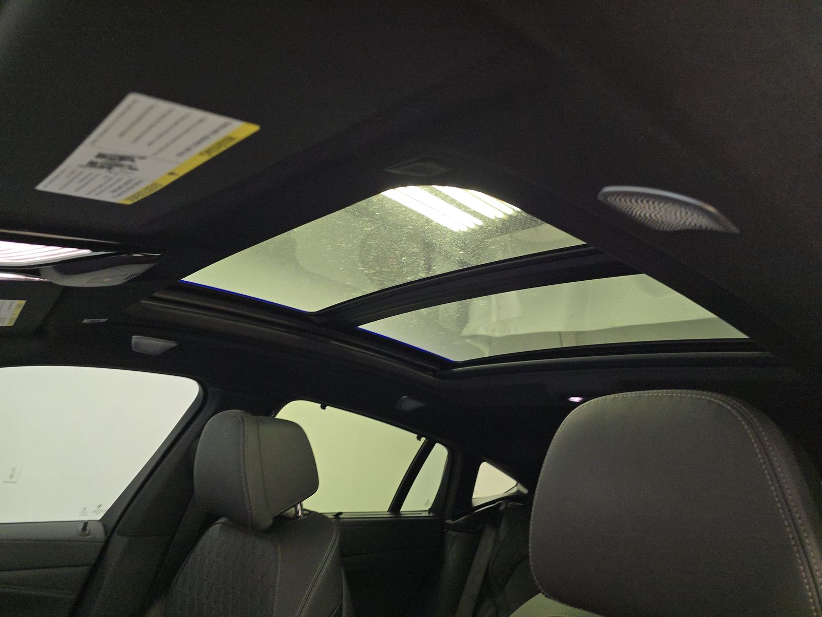 2023 BMW X6 M50i AWD