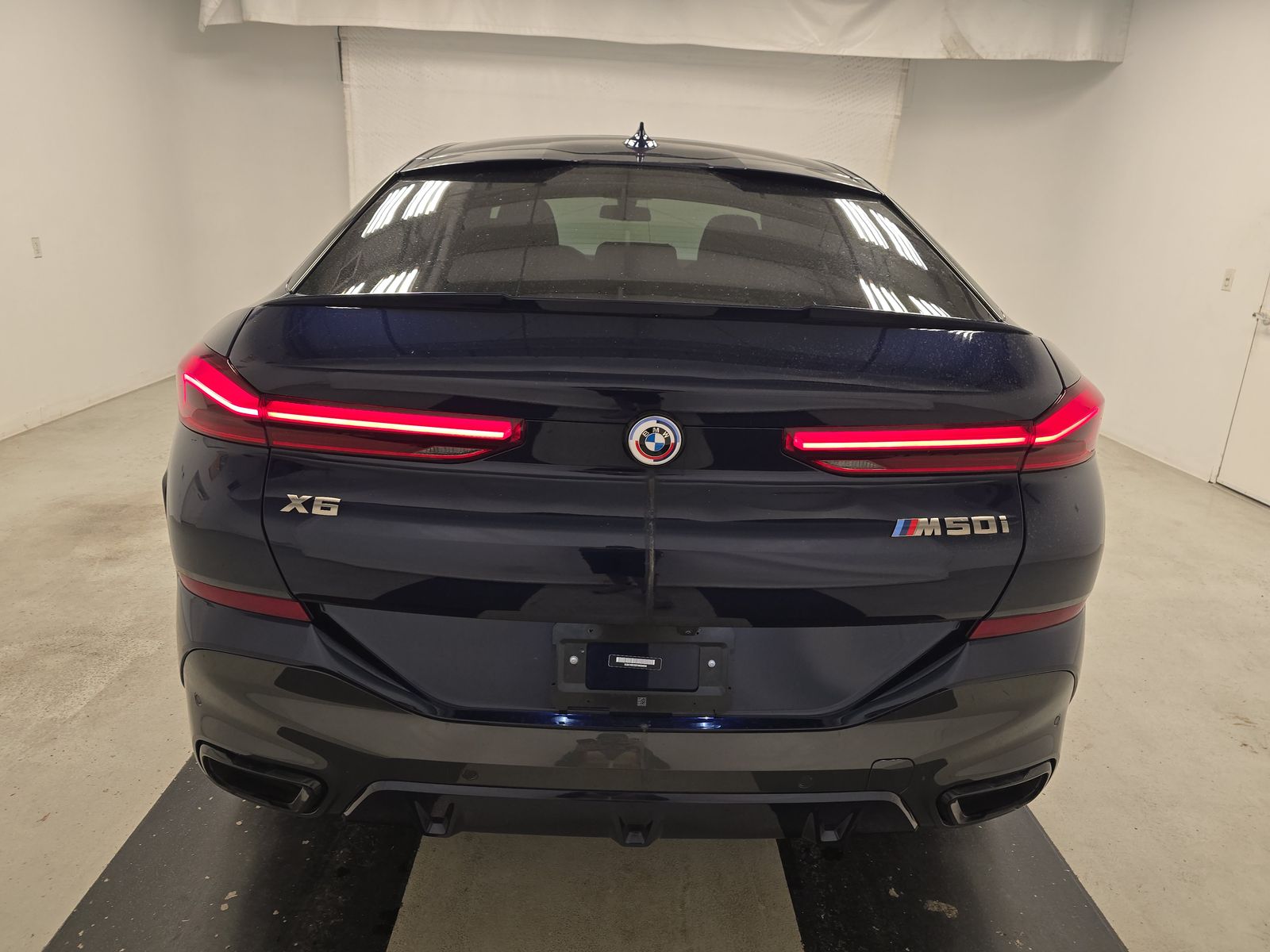 2023 BMW X6 M50i AWD