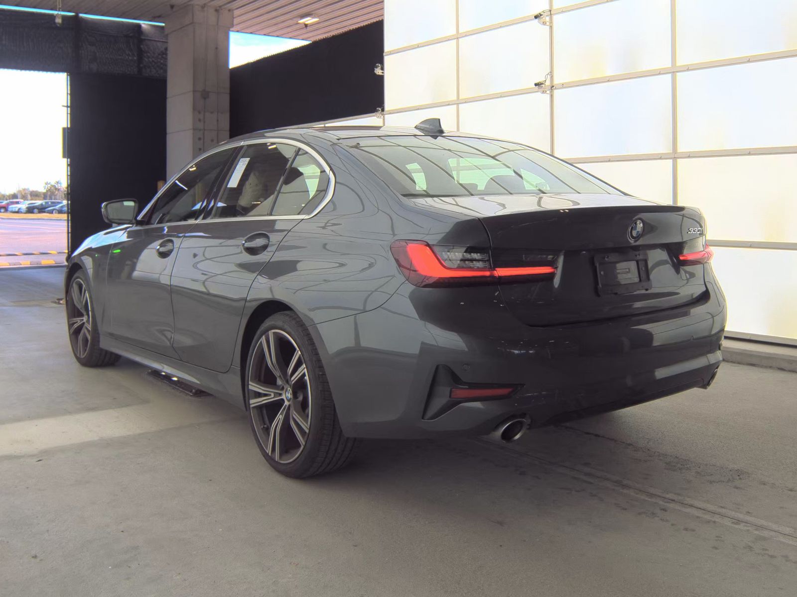 2022 BMW 3 Series 330i RWD