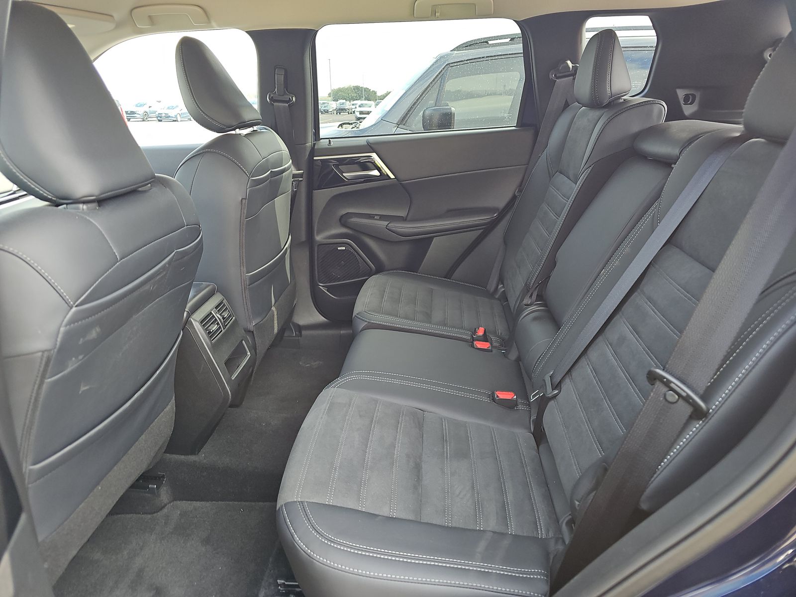 2025 Mitsubishi Outlander Trail Edition AWD