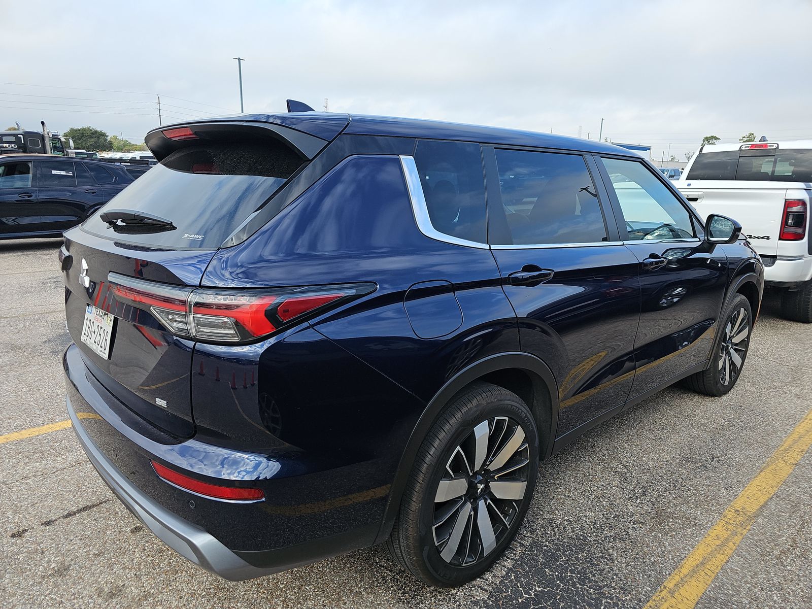 2025 Mitsubishi Outlander Trail Edition AWD
