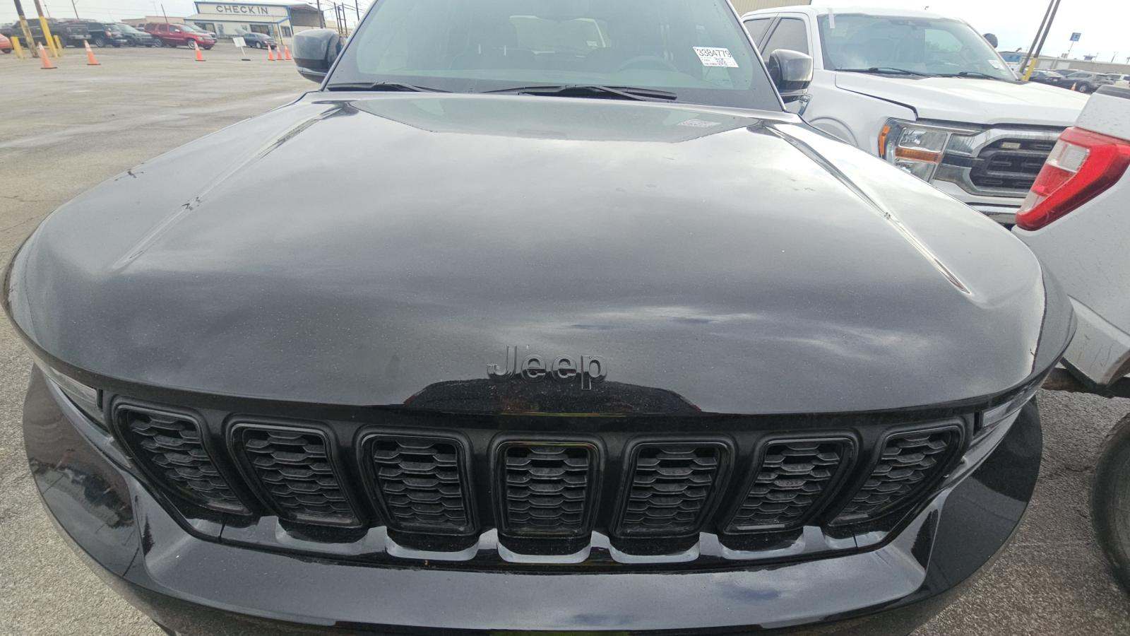 2024 Jeep Grand Cherokee Altitude AWD