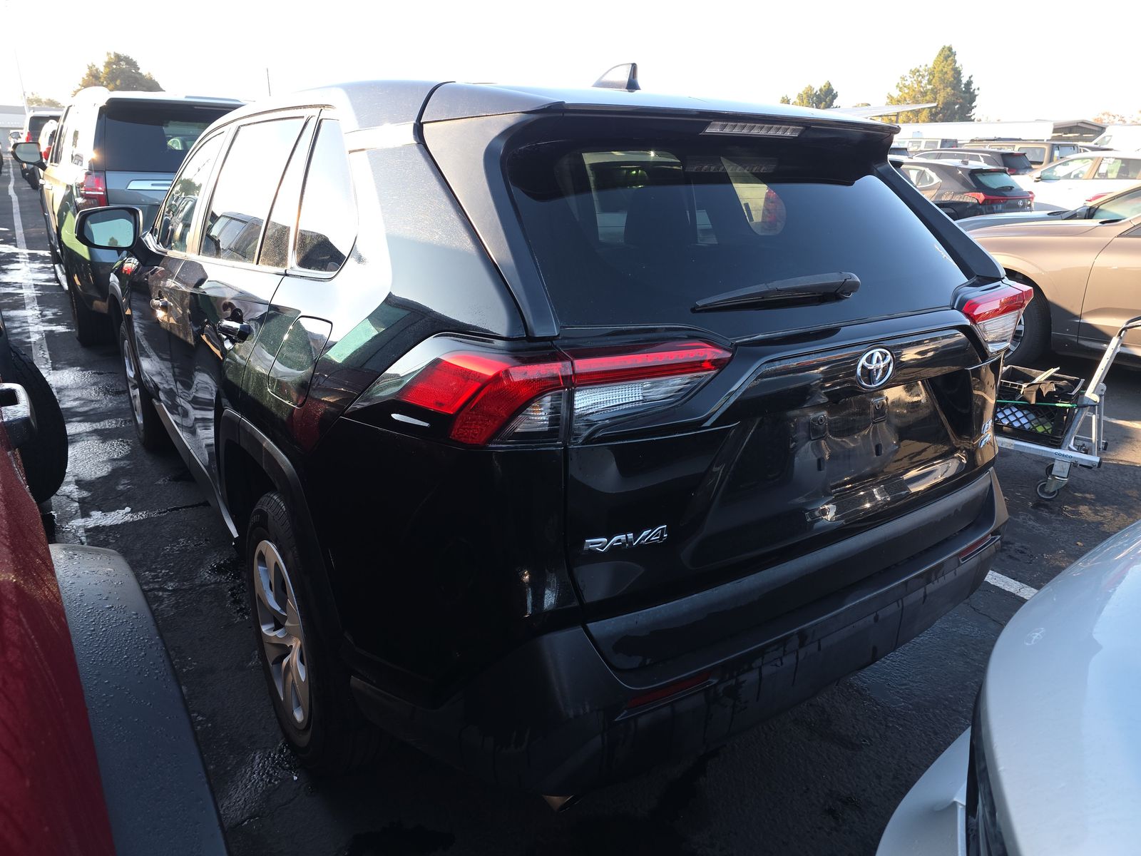 2023 Toyota RAV4 LE AWD