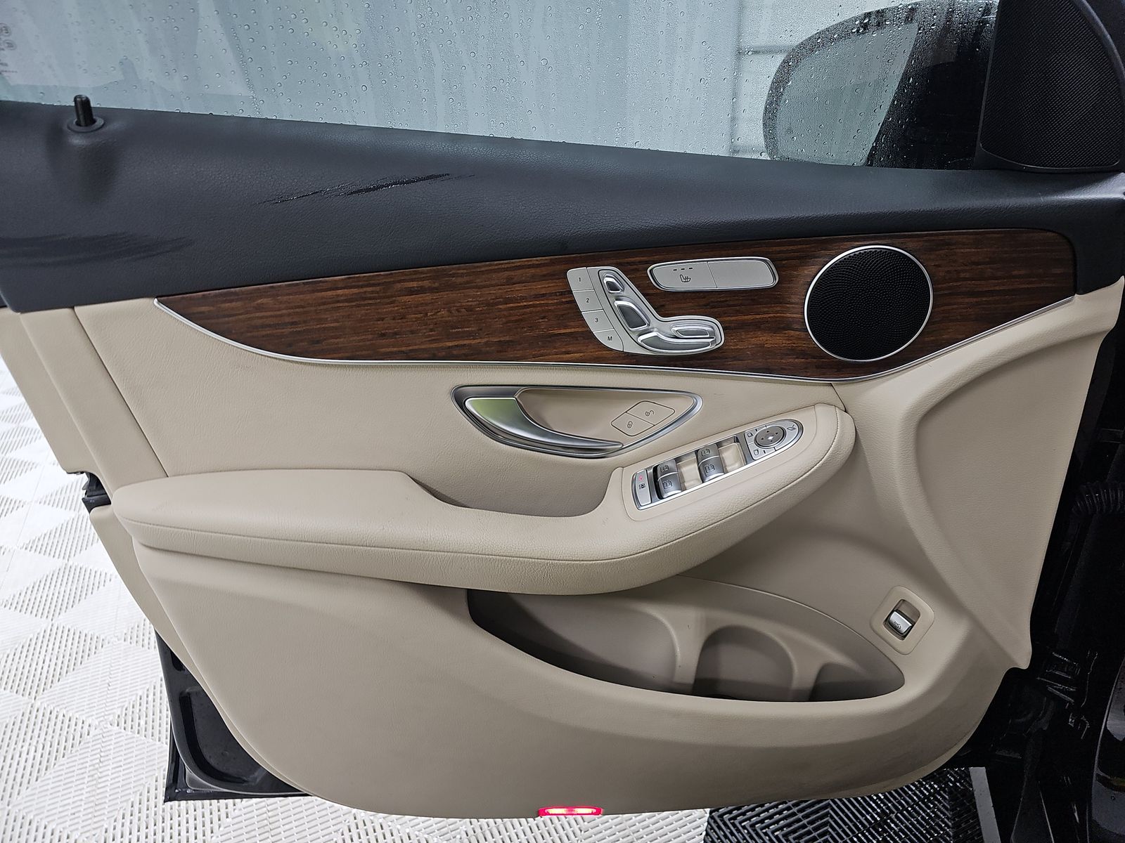 2022 Mercedes-Benz GLC GLC 300 RWD