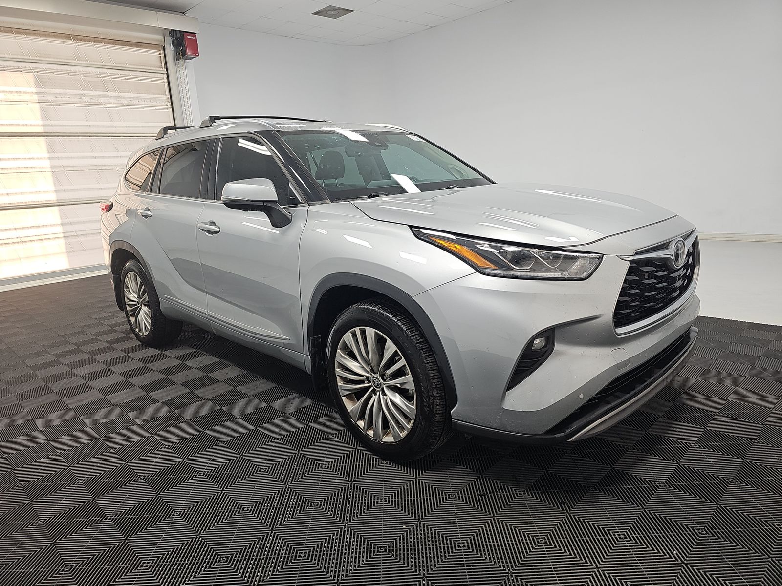 2023 Toyota Highlander Platinum AWD