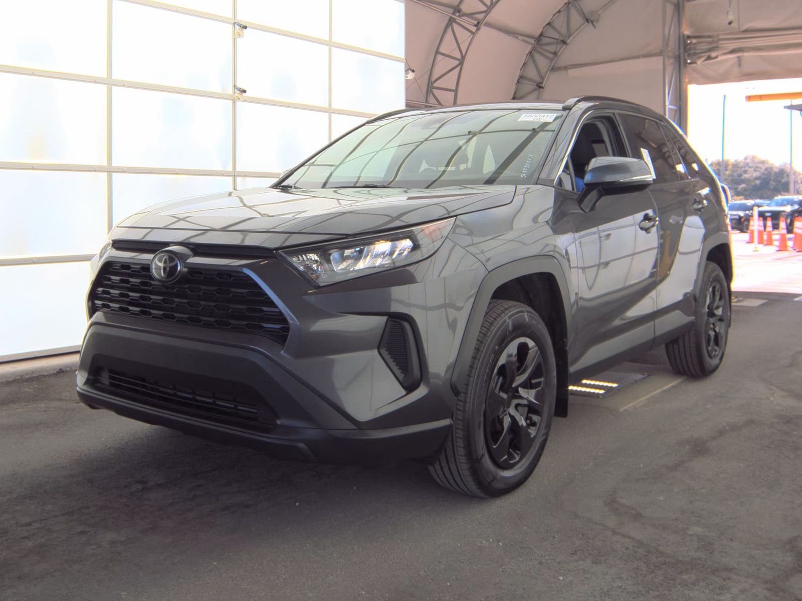 2020 Toyota RAV4 LE FWD