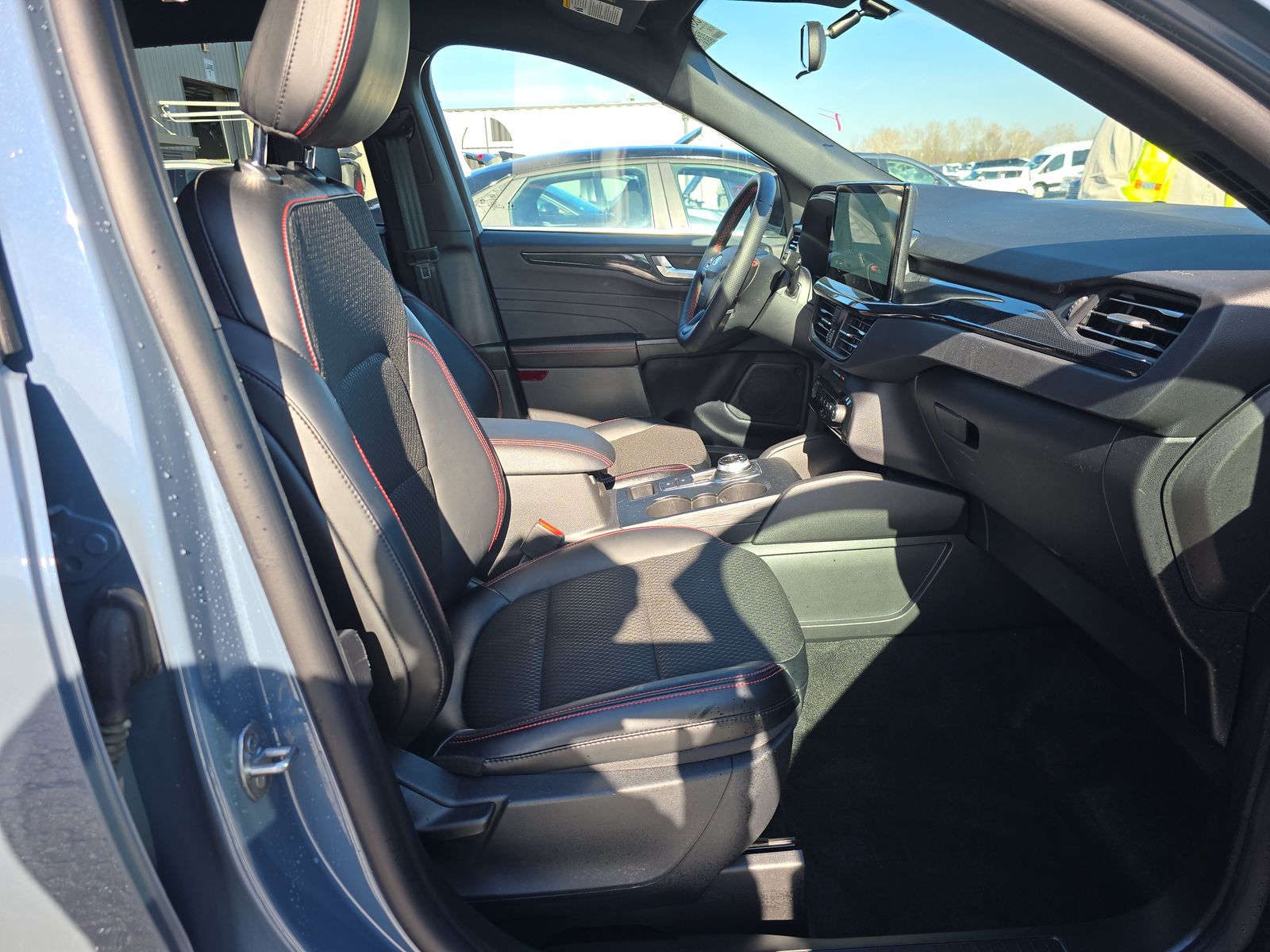 2025 Ford Escape ST-Line AWD