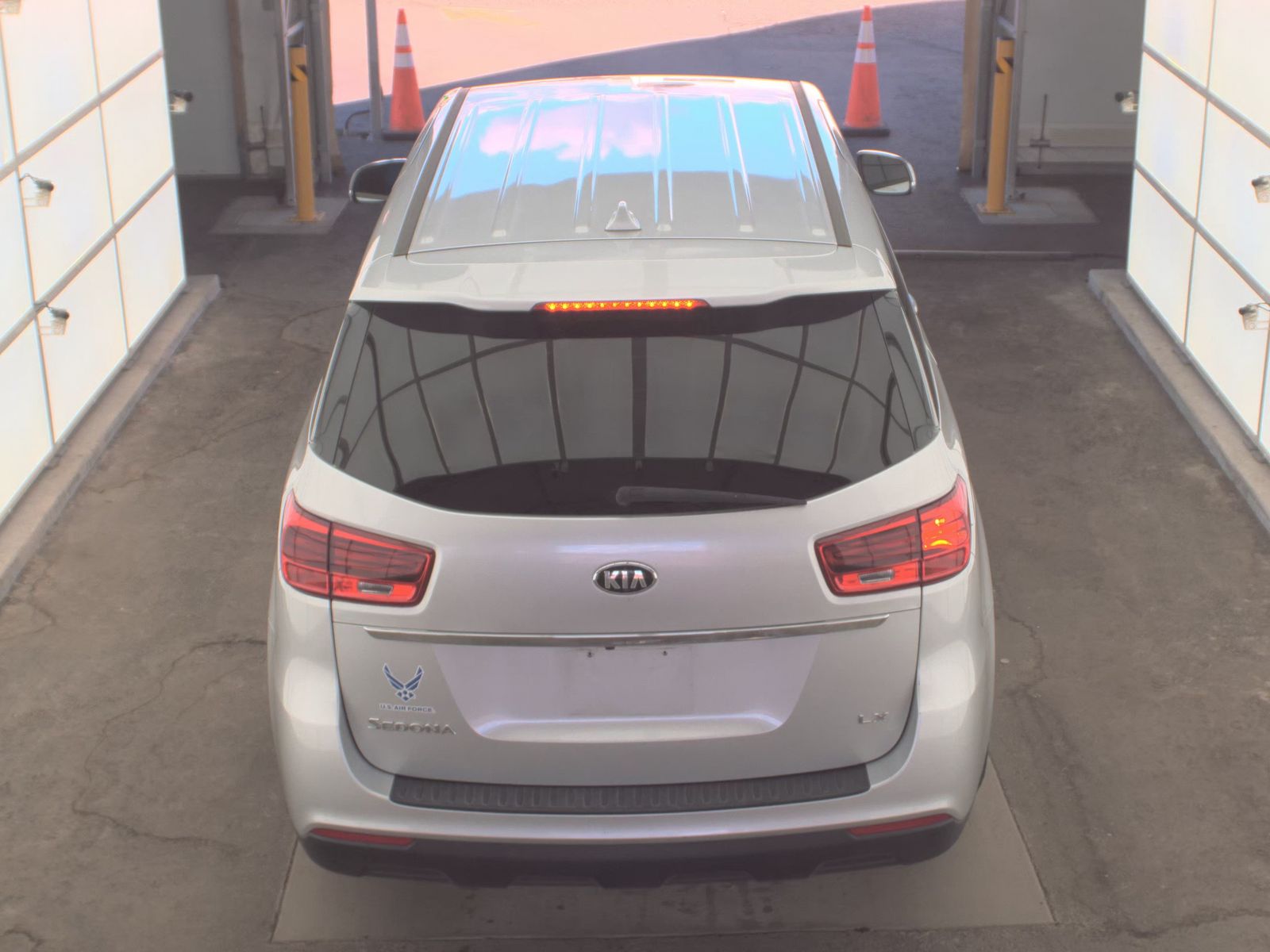 2021 Kia Sedona LX FWD