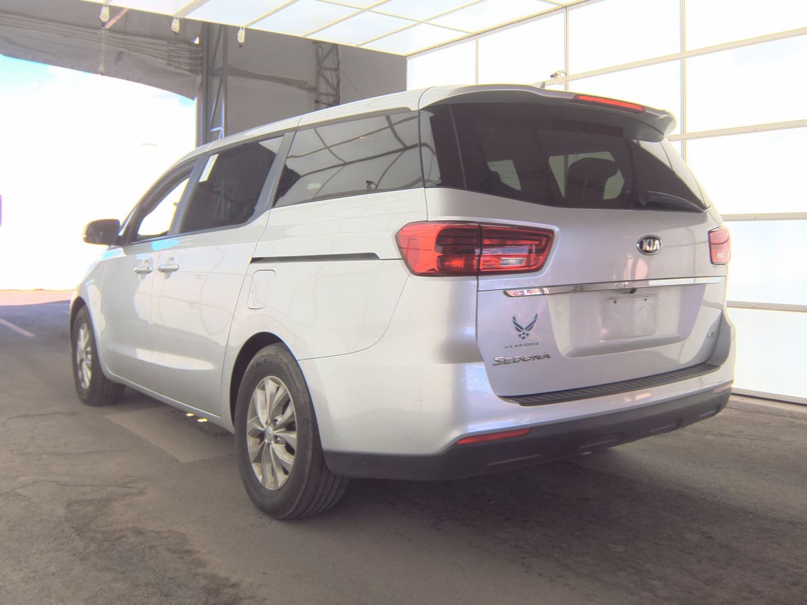 2021 Kia Sedona LX FWD