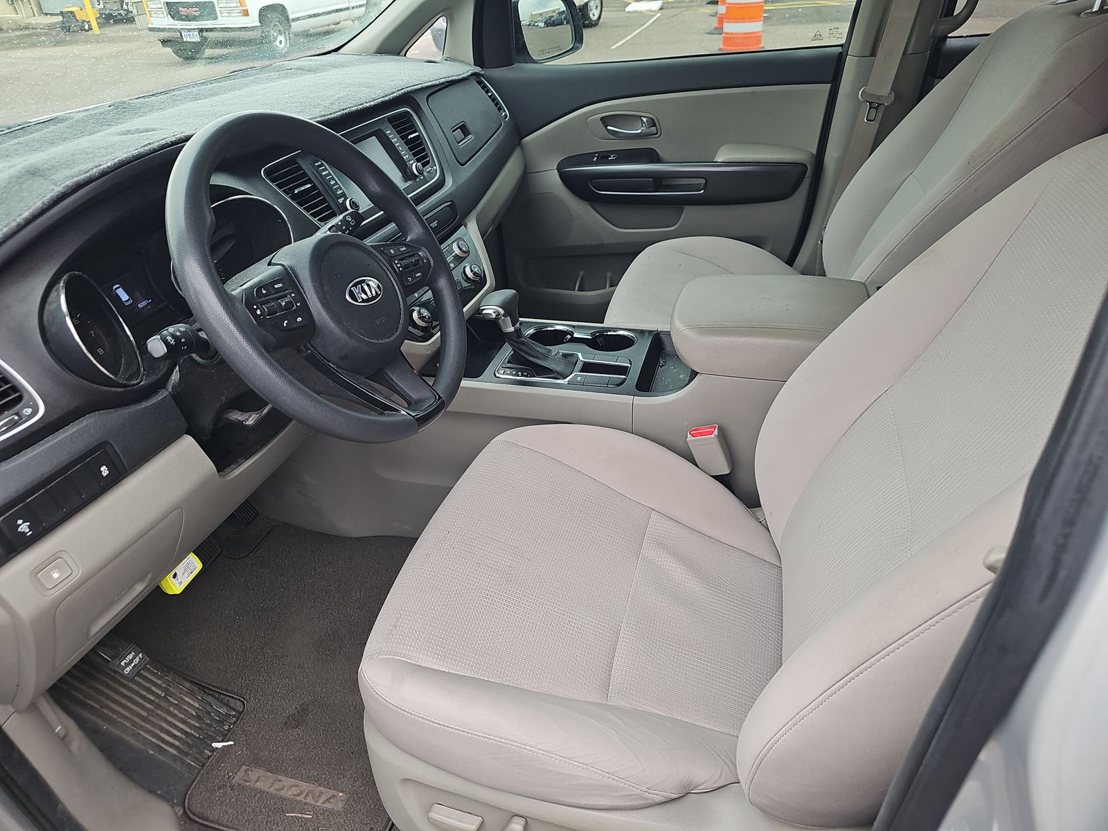 2021 Kia Sedona LX FWD