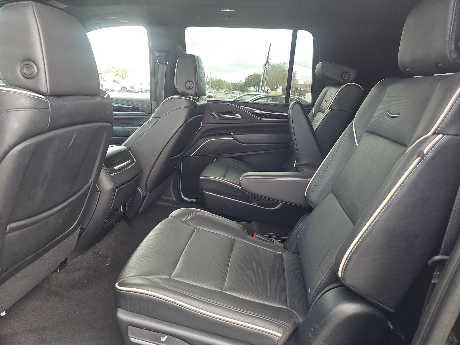 2023 Cadillac Escalade ESV Sport AWD