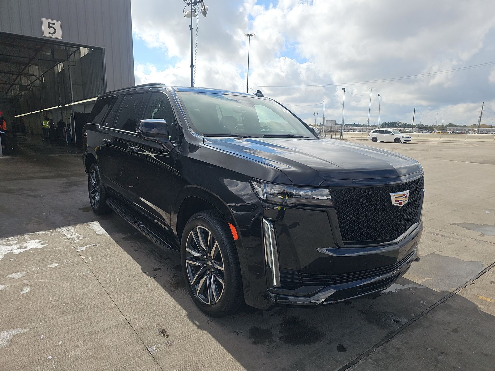 2023 Cadillac Escalade ESV Sport AWD