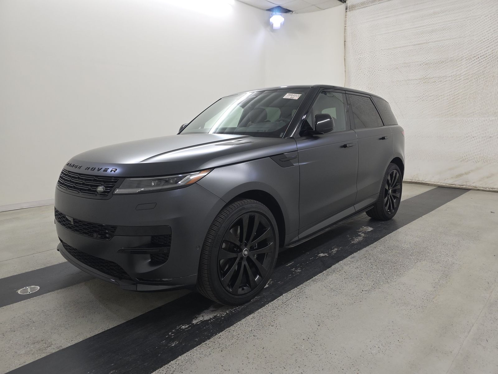 2025 Land Rover Range Rover Sport Dynamic SE AWD
