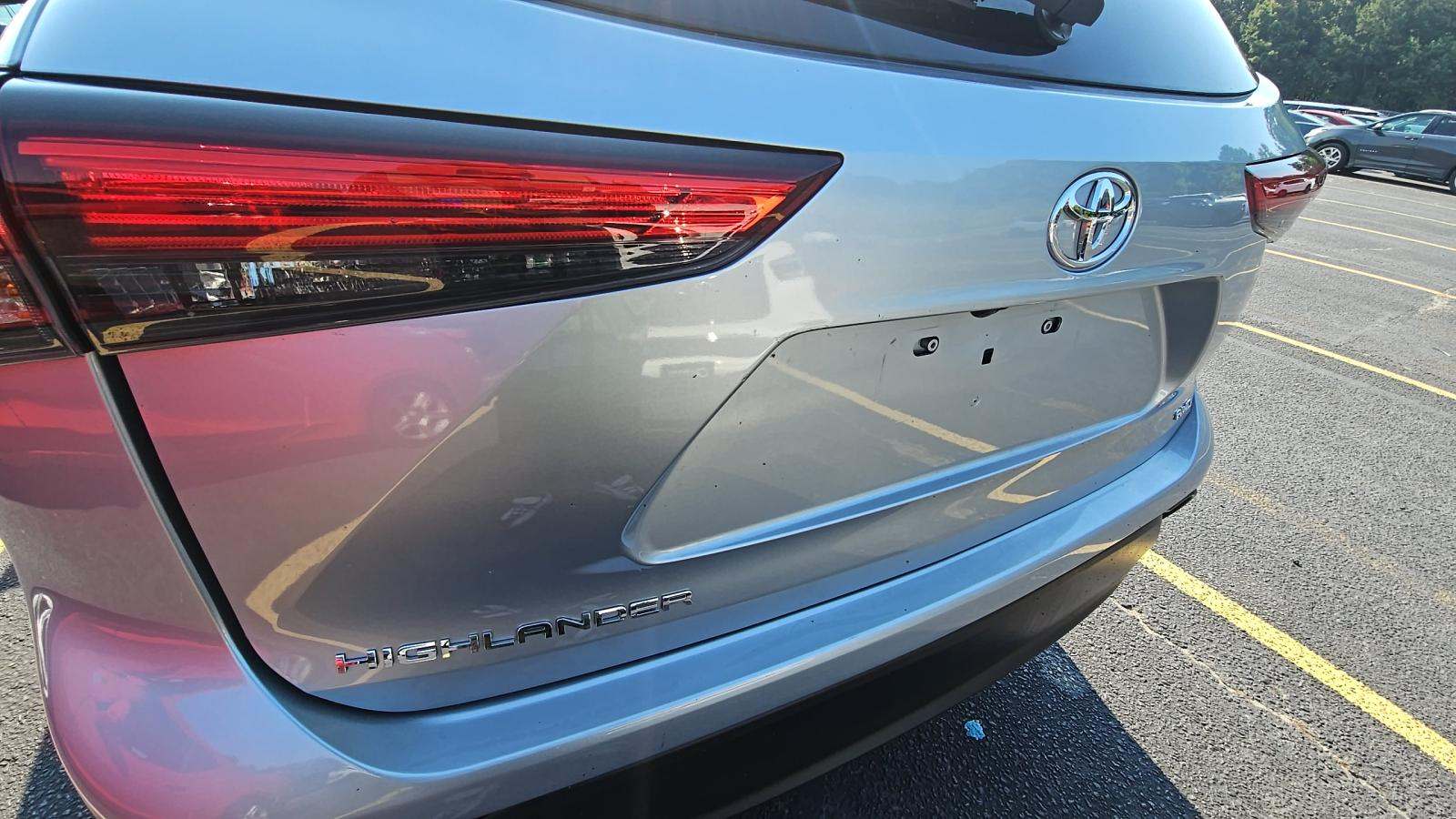2022 Toyota Highlander L AWD