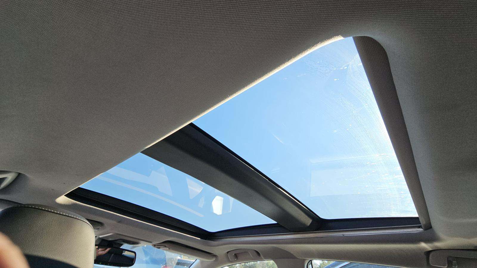 2022 Toyota Camry XSE FWD