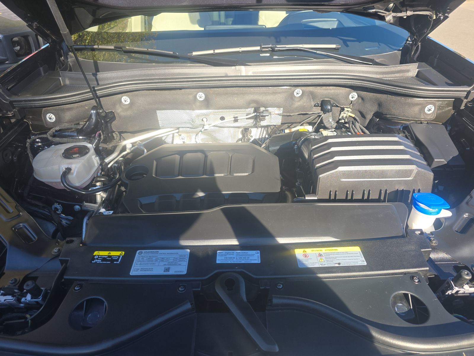 2024 Volkswagen Atlas 2.0T SEL Premium R-Line AWD