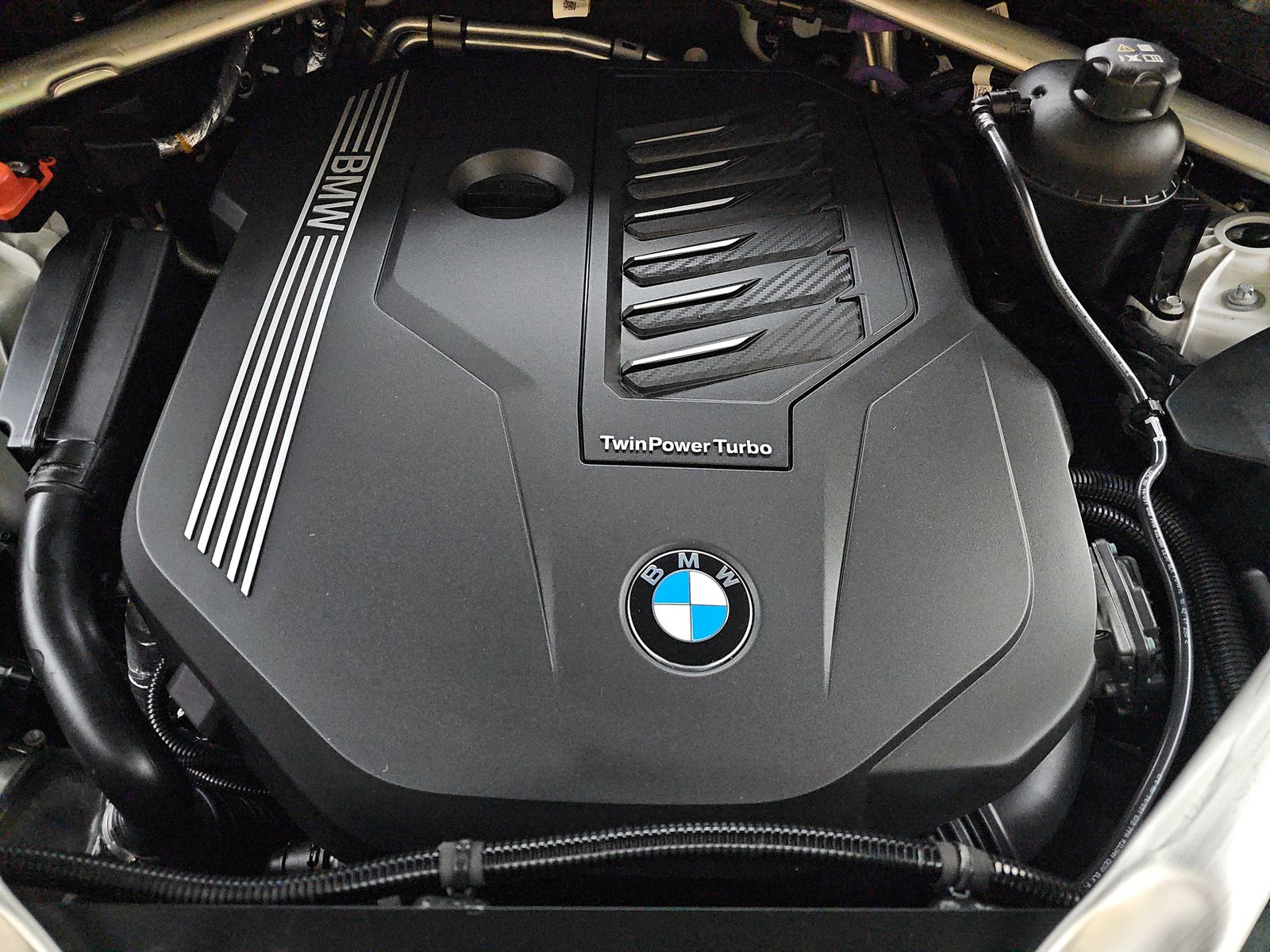 2023 BMW X5 xDrive40i AWD