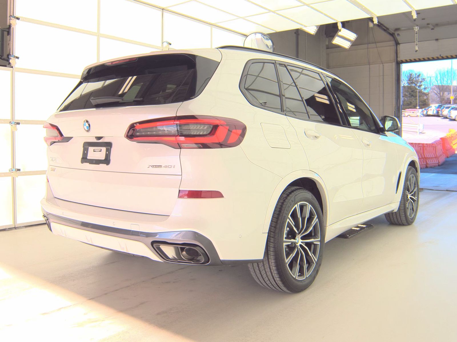 2023 BMW X5 xDrive40i AWD