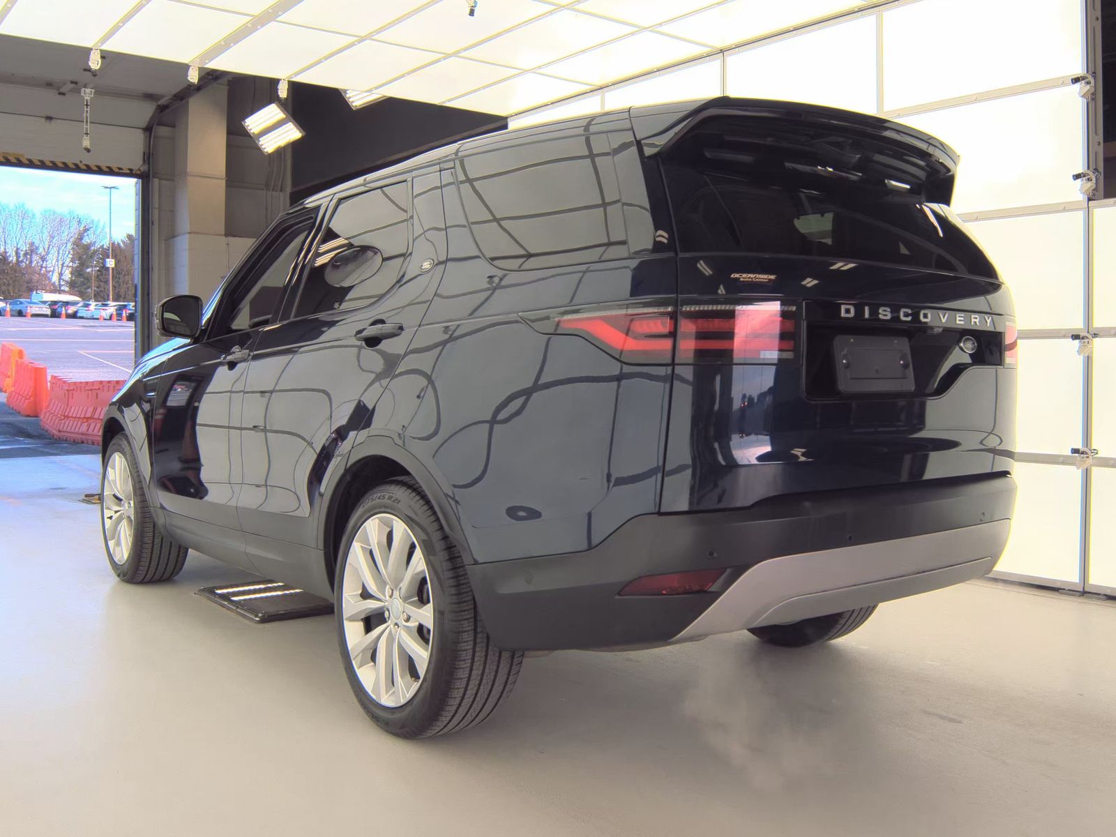 2022 Land Rover Discovery S AWD