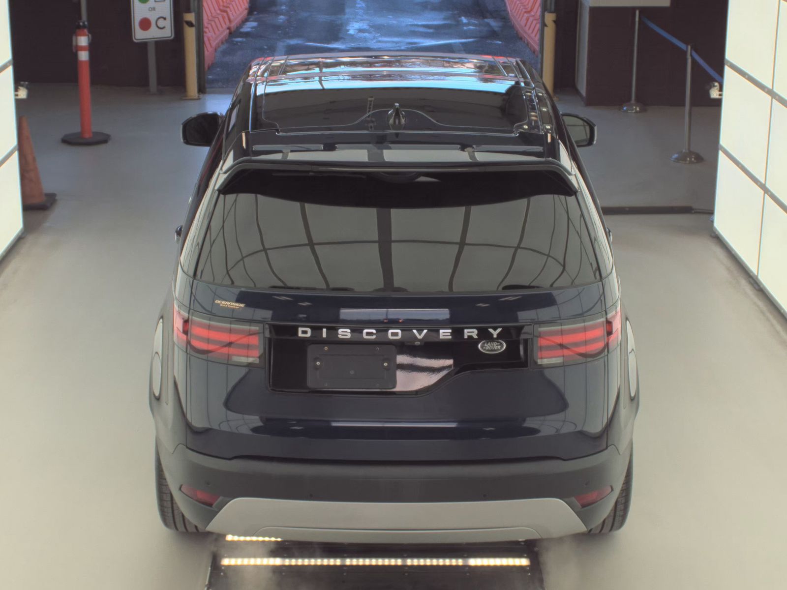 2022 Land Rover Discovery S AWD