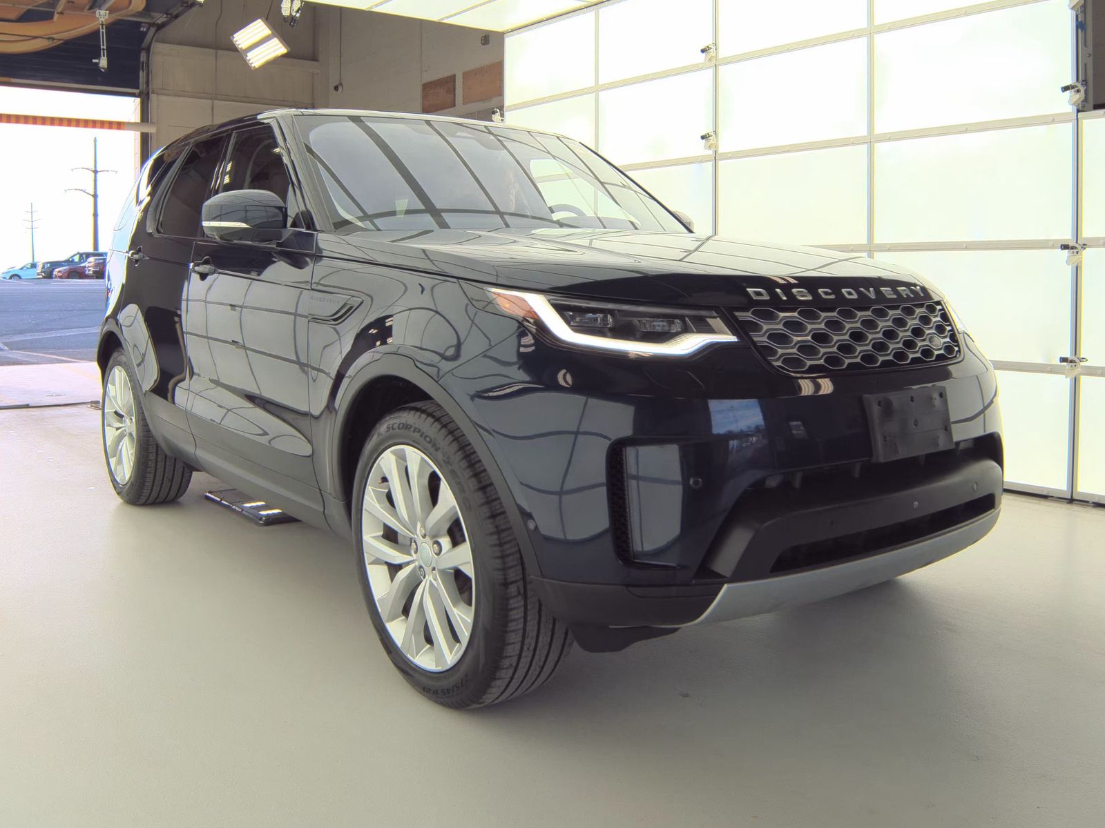 2022 Land Rover Discovery S AWD