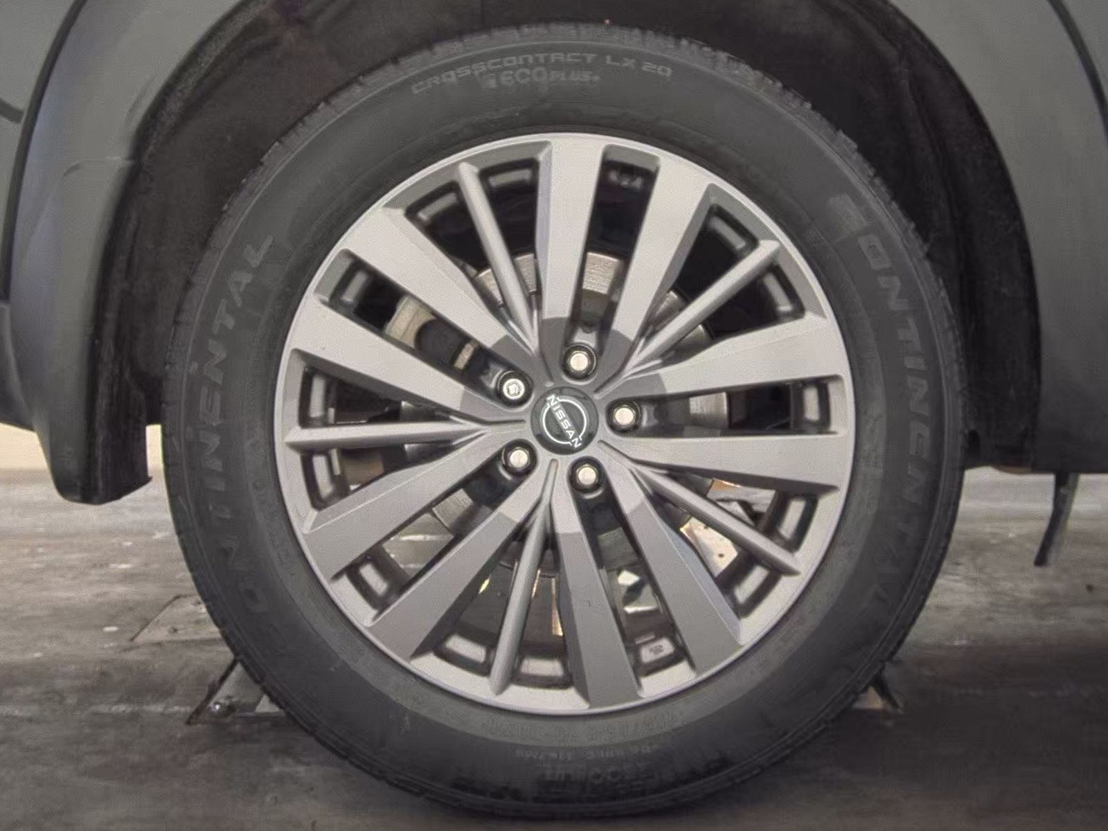 2024 Nissan Pathfinder SL FWD