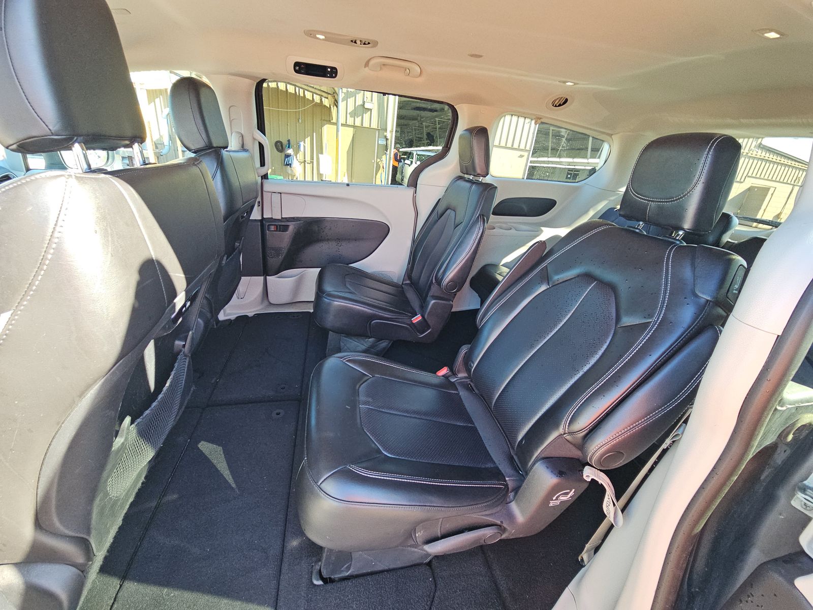 2023 Chrysler Pacifica Touring L FWD