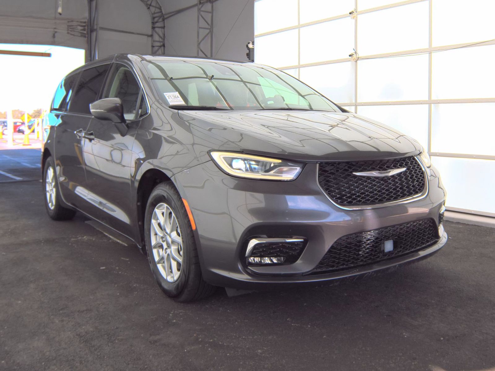 2023 Chrysler Pacifica Touring L FWD