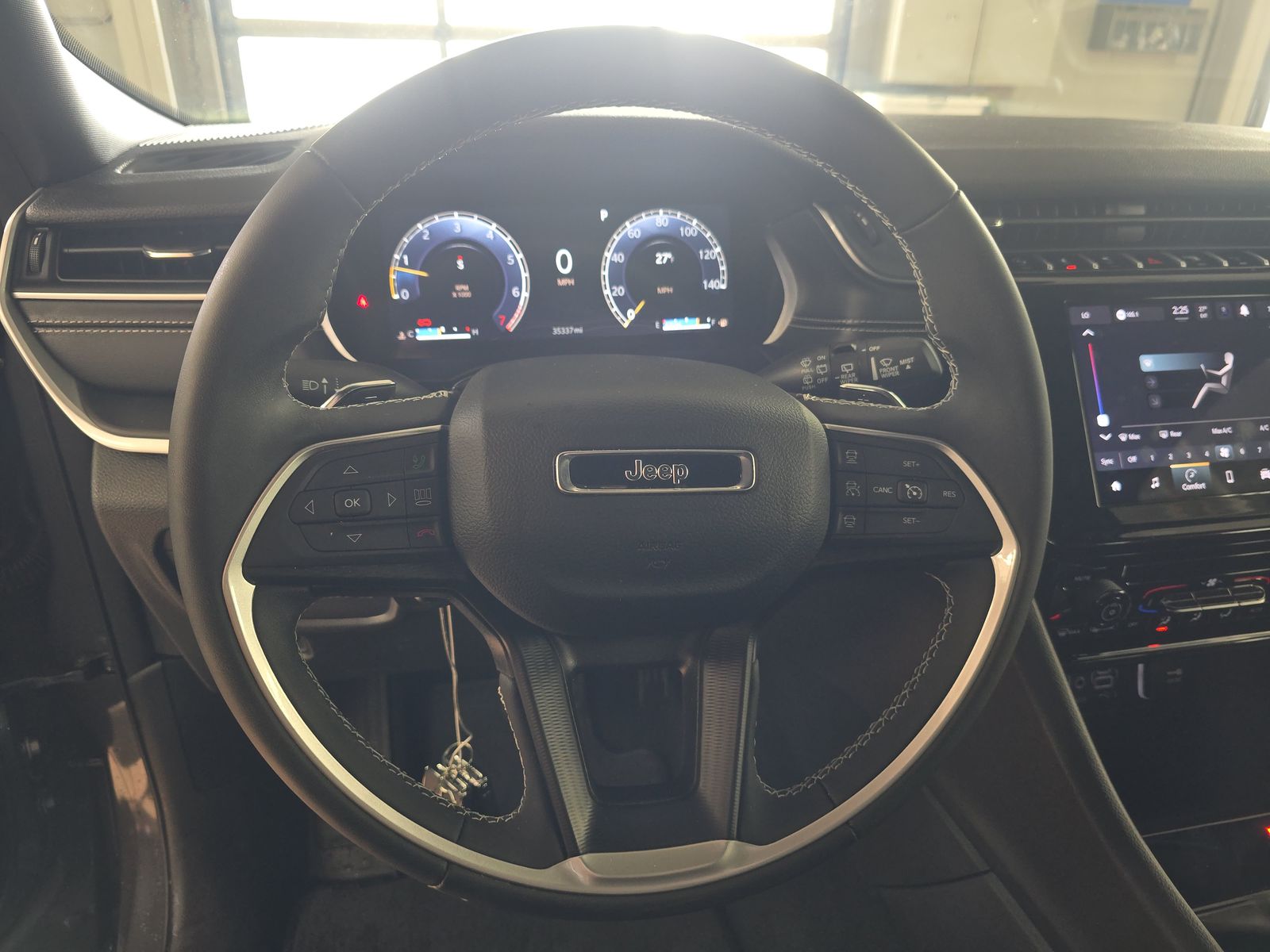 2024 Jeep Grand Cherokee Laredo X AWD