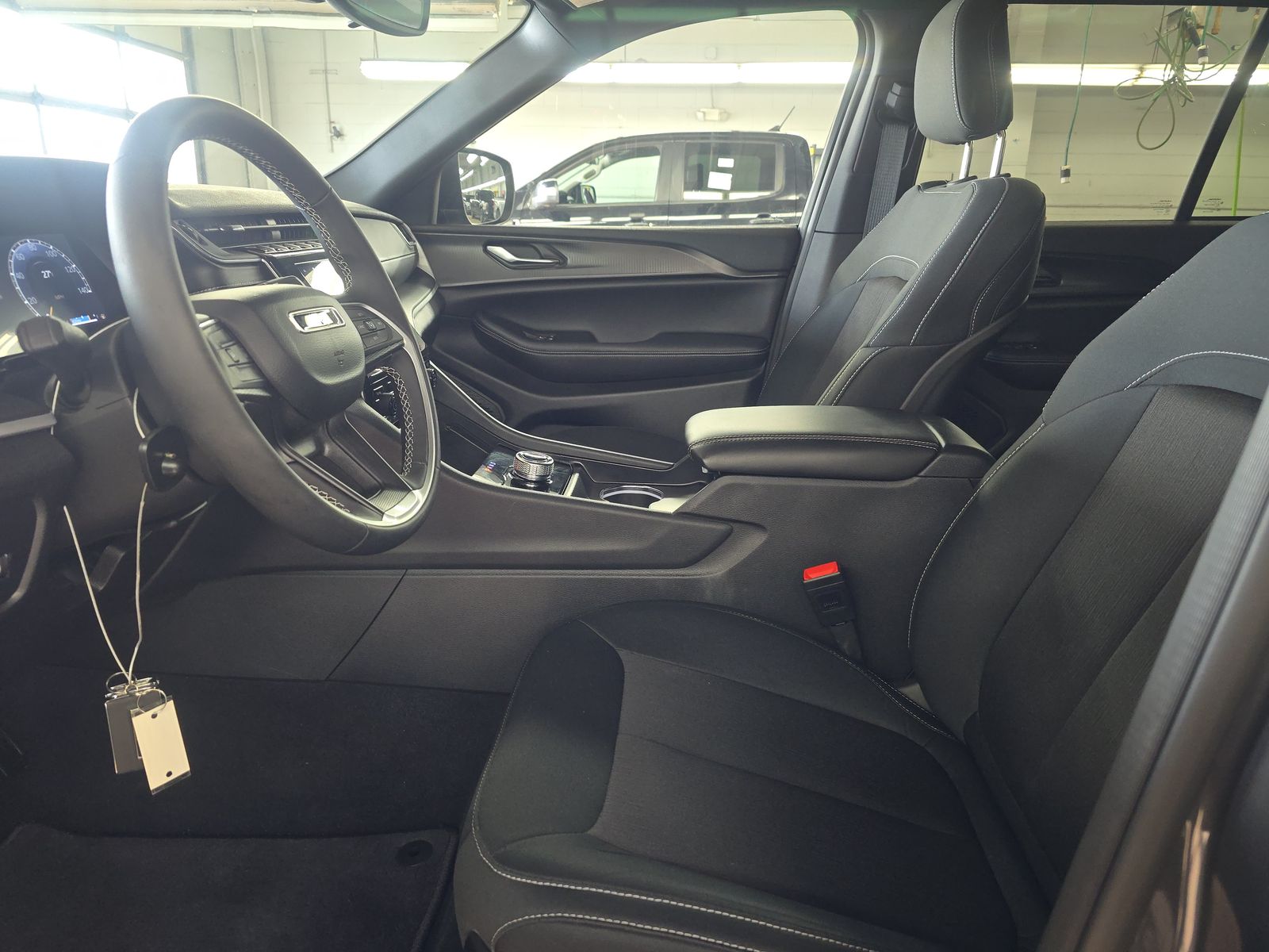 2024 Jeep Grand Cherokee Laredo X AWD