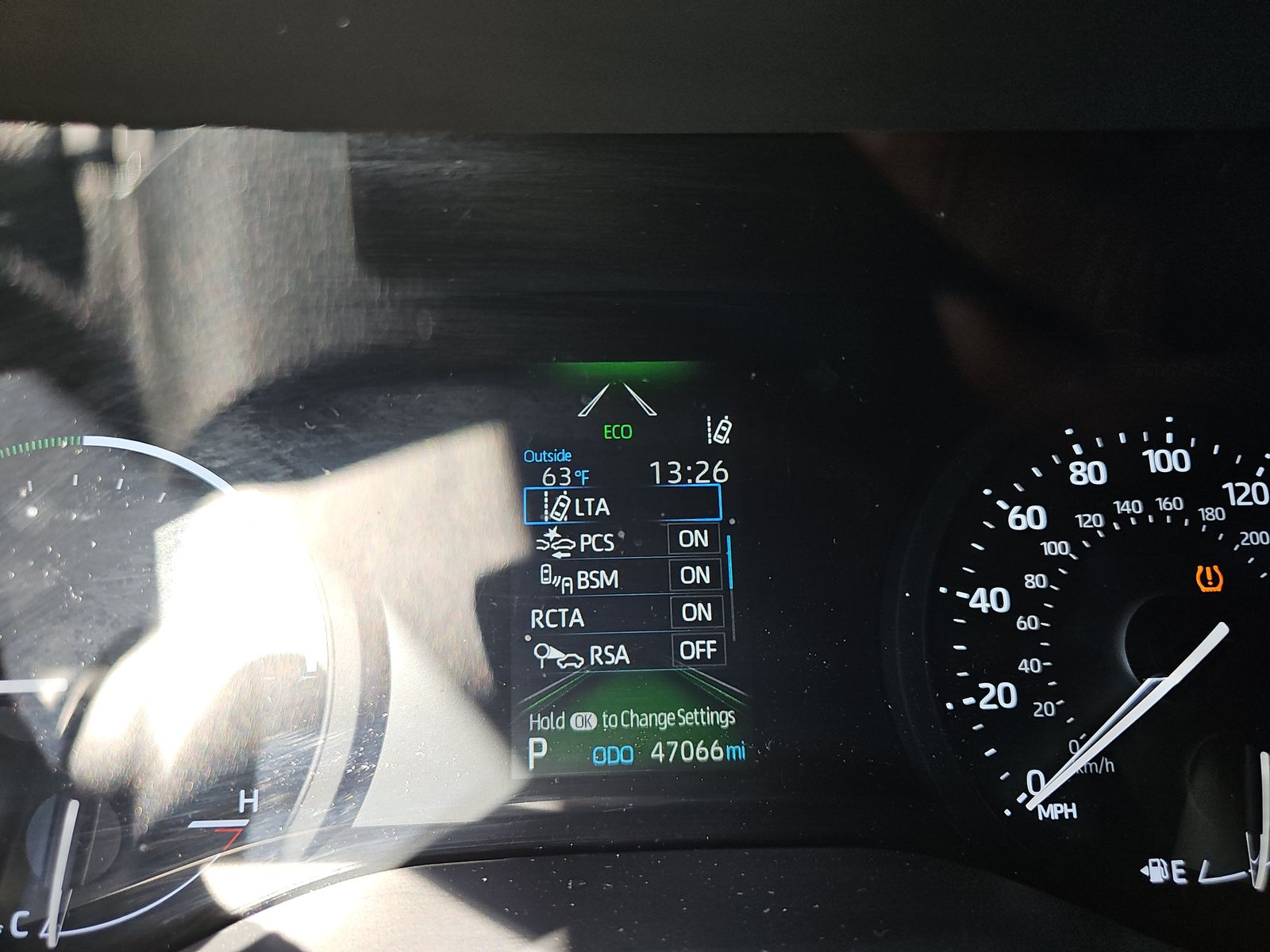 2024 Toyota Sienna LE FWD