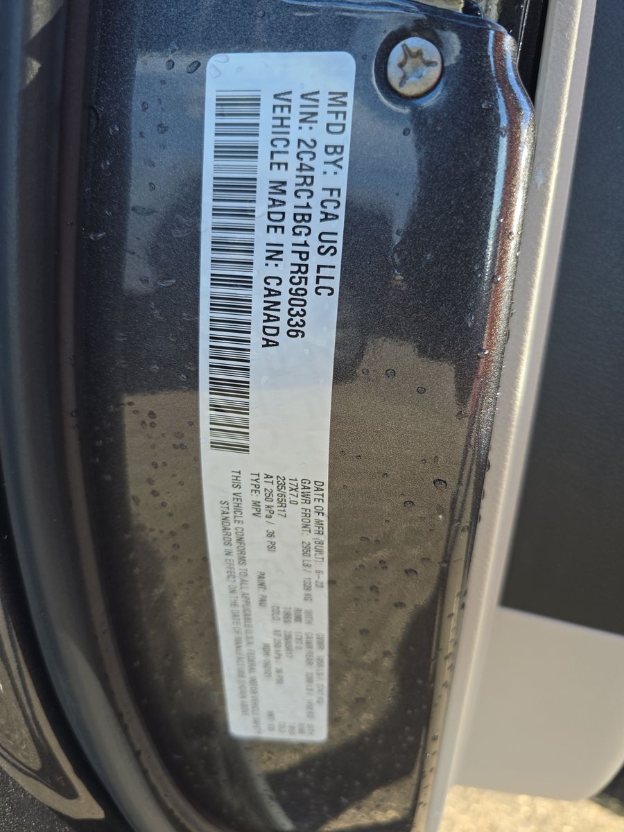 2023 Chrysler Pacifica Touring L FWD