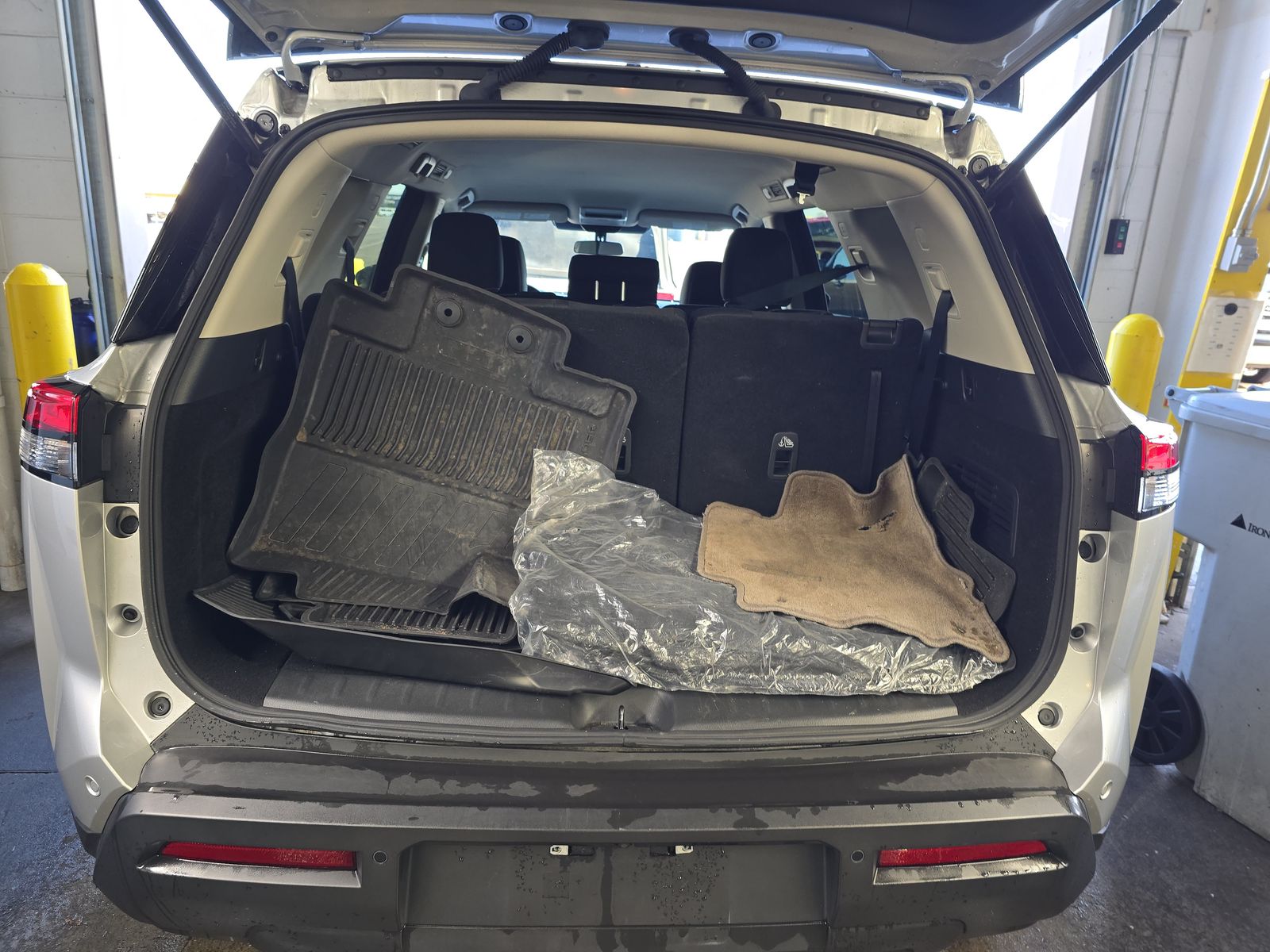 2024 Nissan Pathfinder S AWD