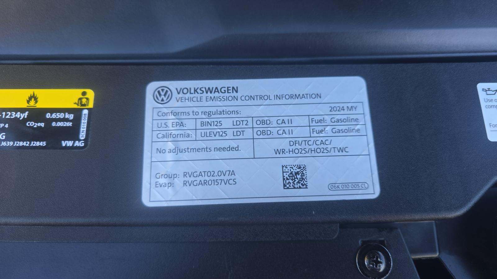 2024 Volkswagen Atlas 2.0T SEL Premium R-Line AWD