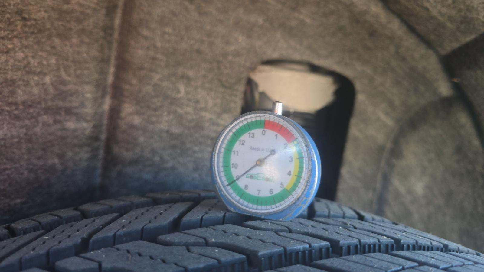 2024 Volkswagen Atlas 2.0T SEL Premium R-Line AWD