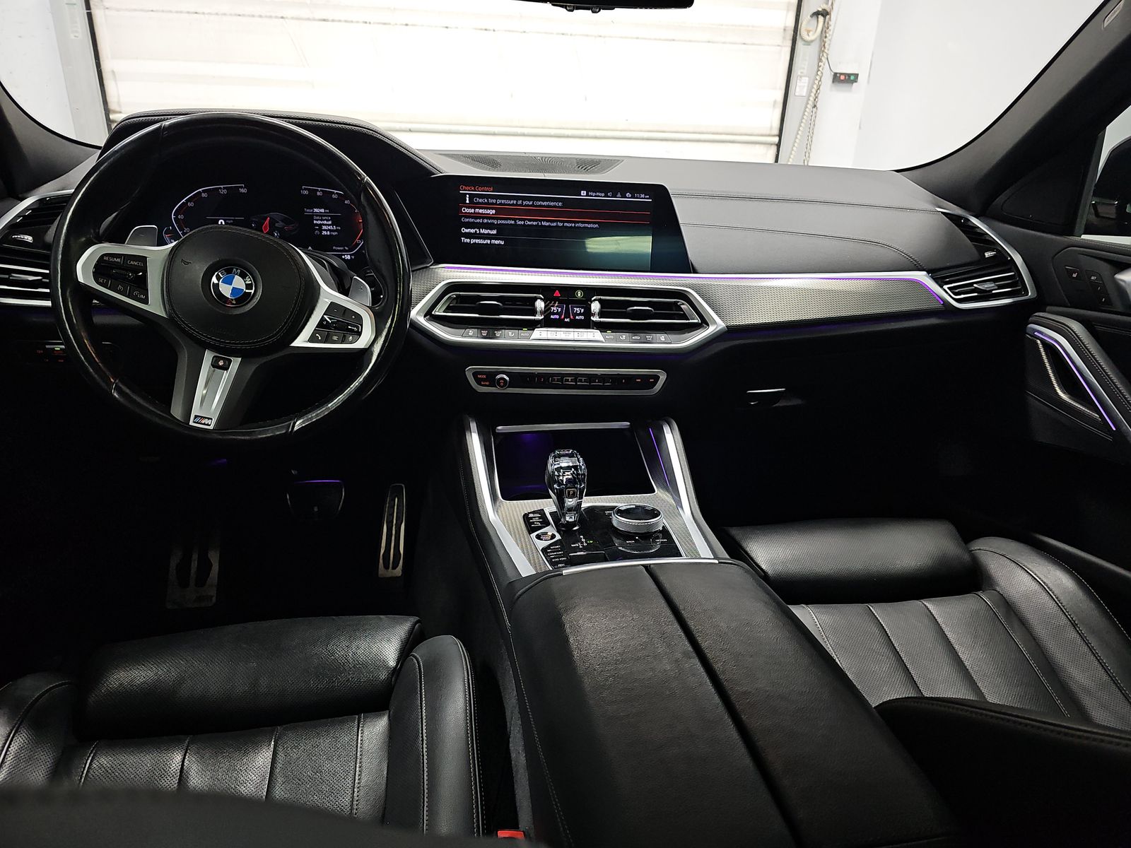 2022 BMW X6 xDrive40i AWD