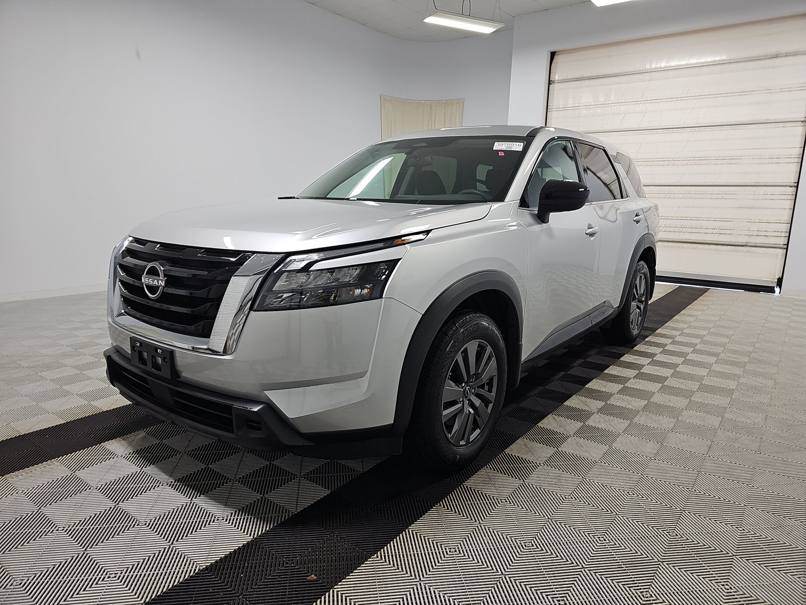 2024 Nissan Pathfinder S AWD