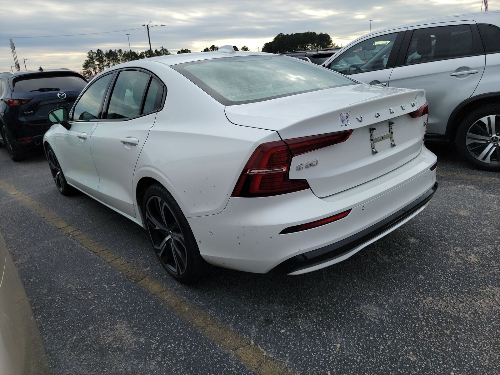 2024 Volvo S60 B5 Plus FWD