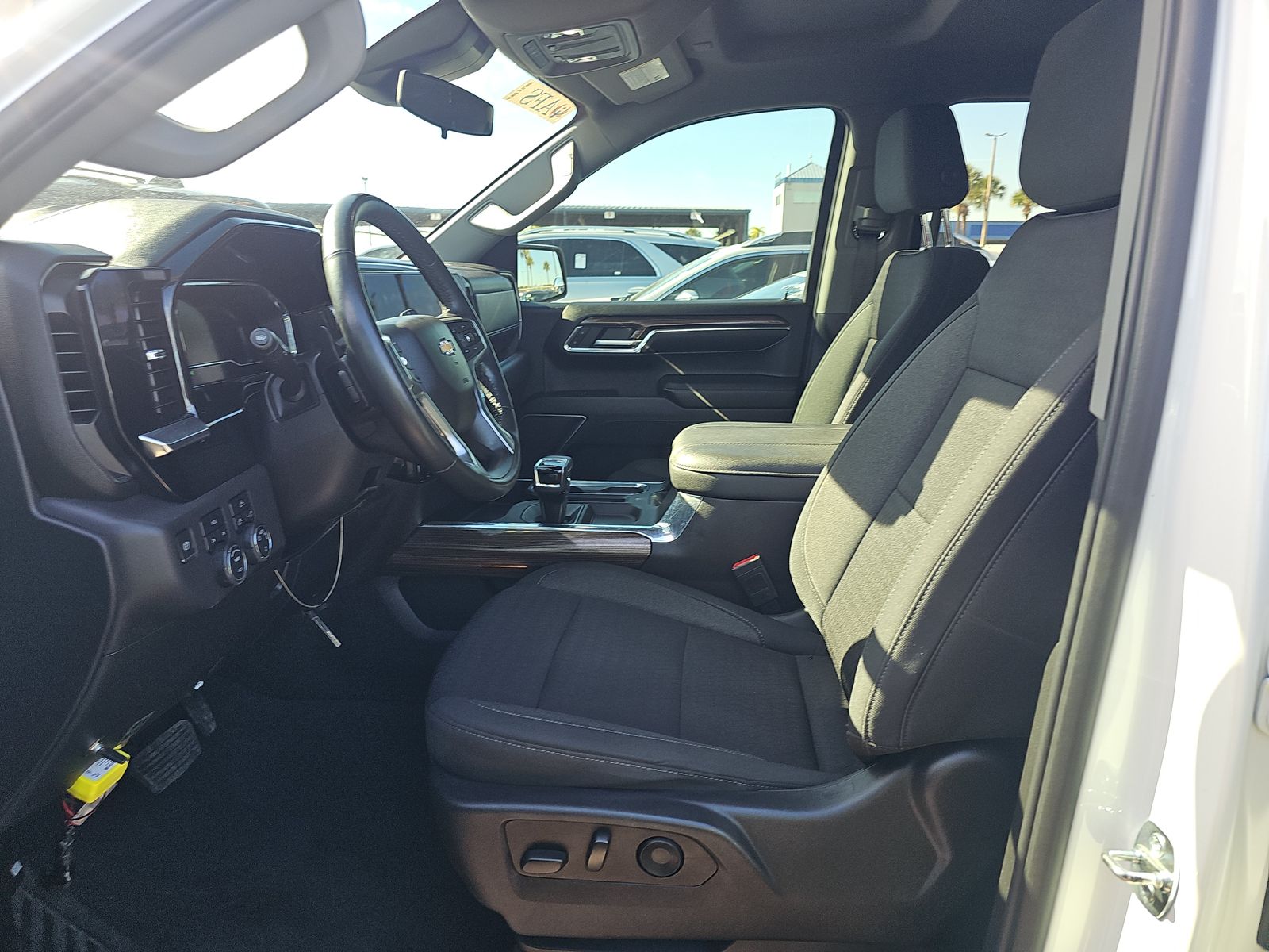 2023 Chevrolet Silverado 1500 LT AWD