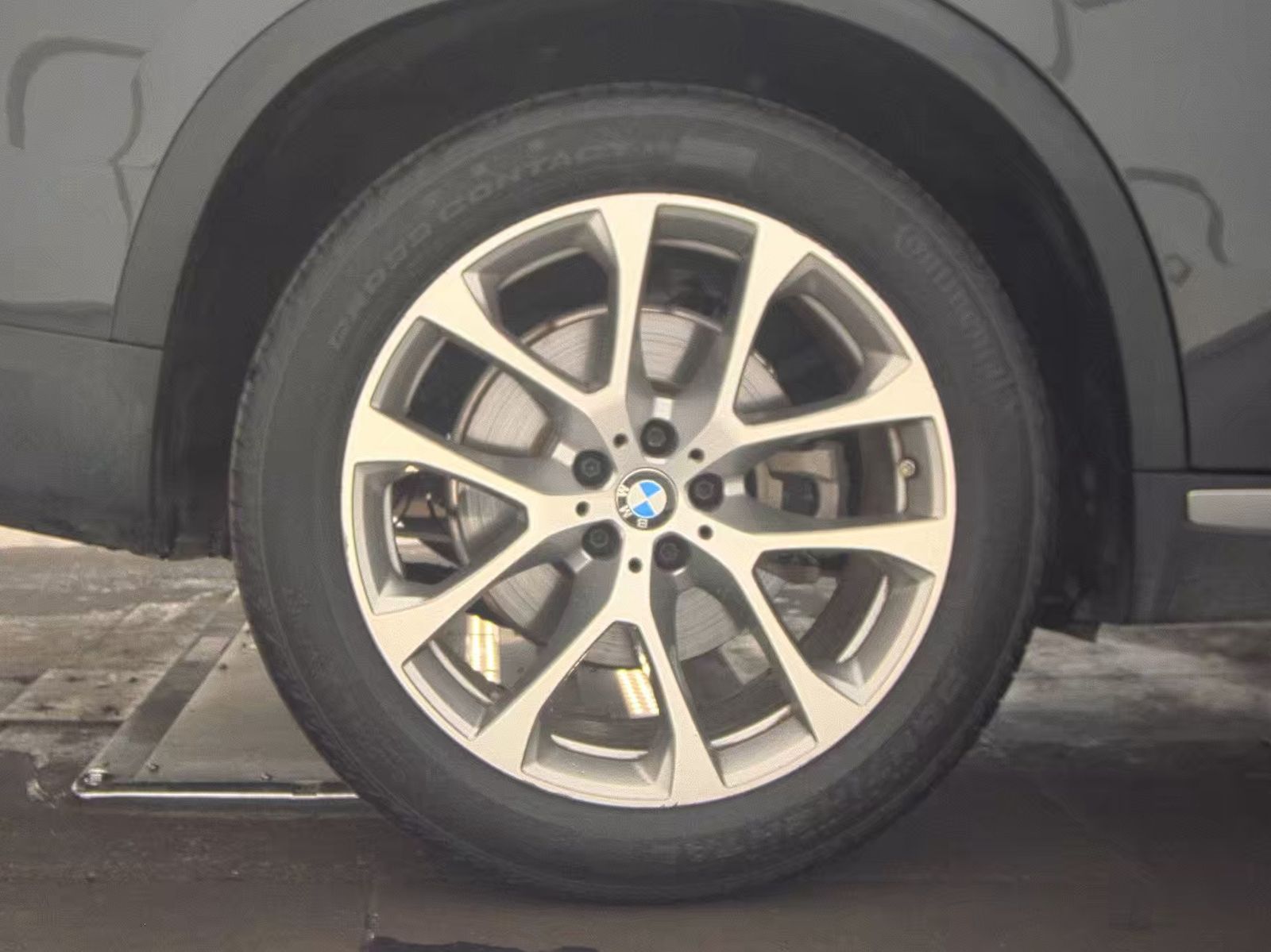 2021 BMW X5 sDrive40i RWD