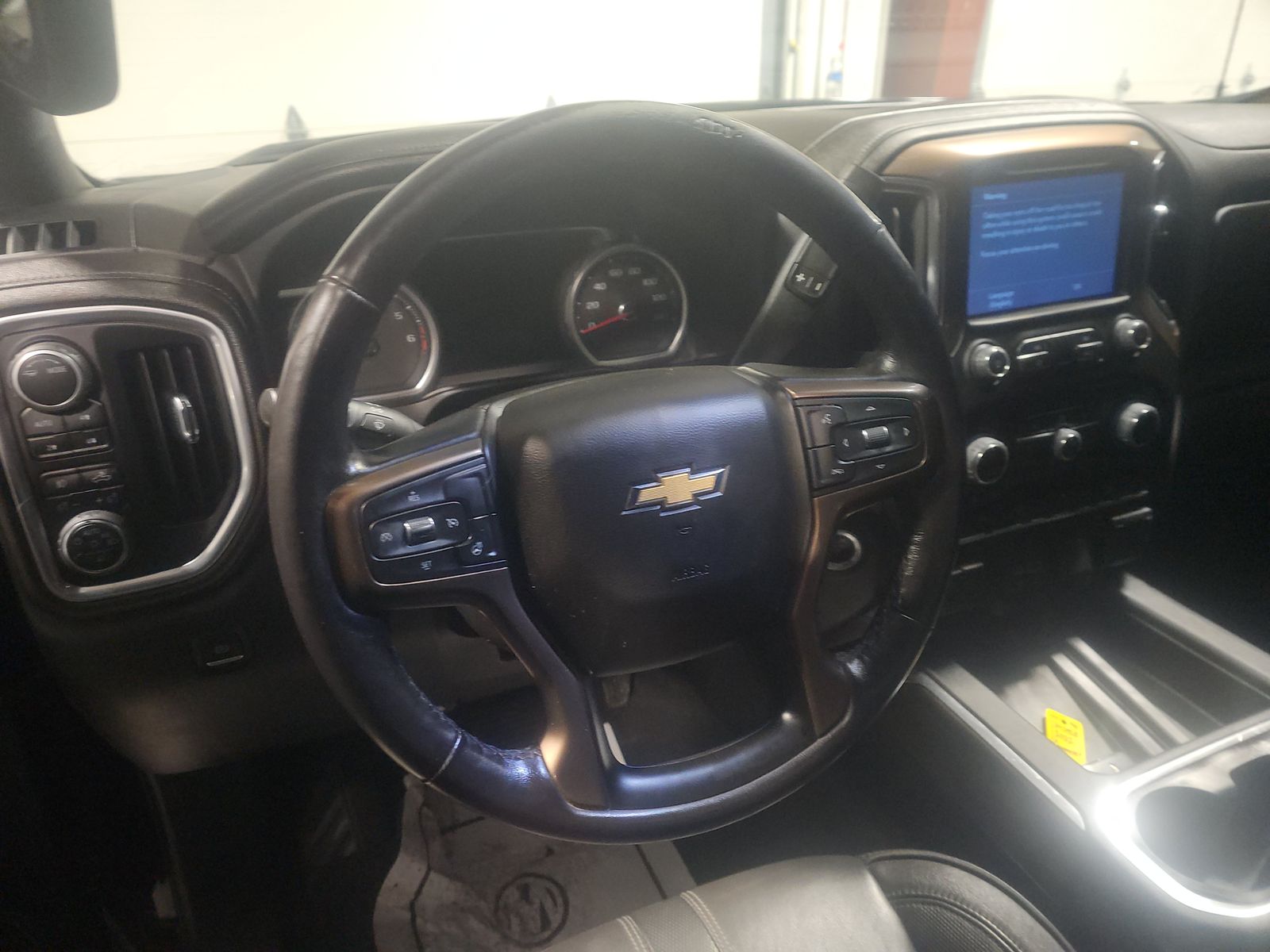 2022 Chevrolet Silverado 1500 High Country AWD