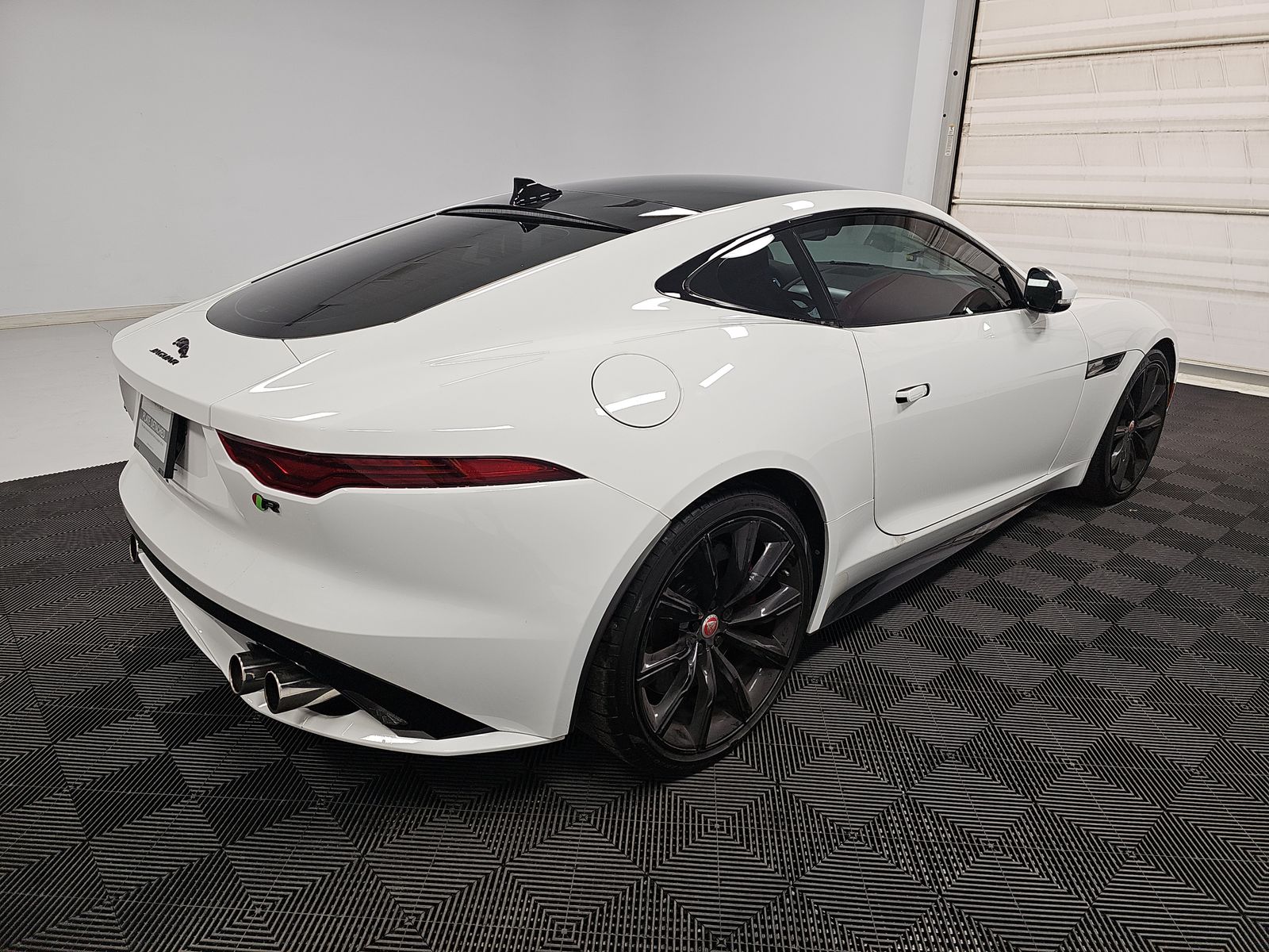 2022 Jaguar F-TYPE R AWD